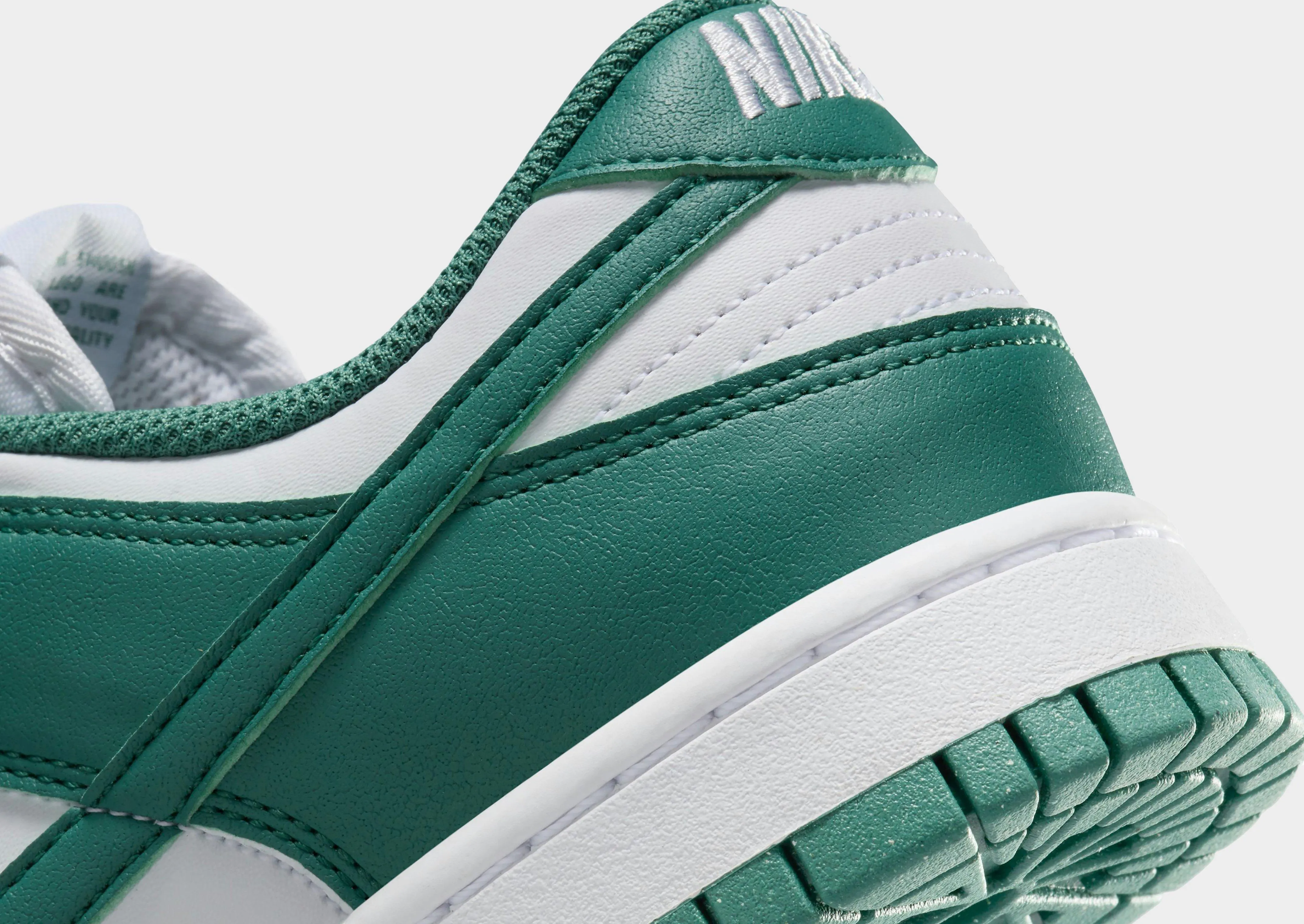 Dunk Low Women's Urban Runner Fast Slip