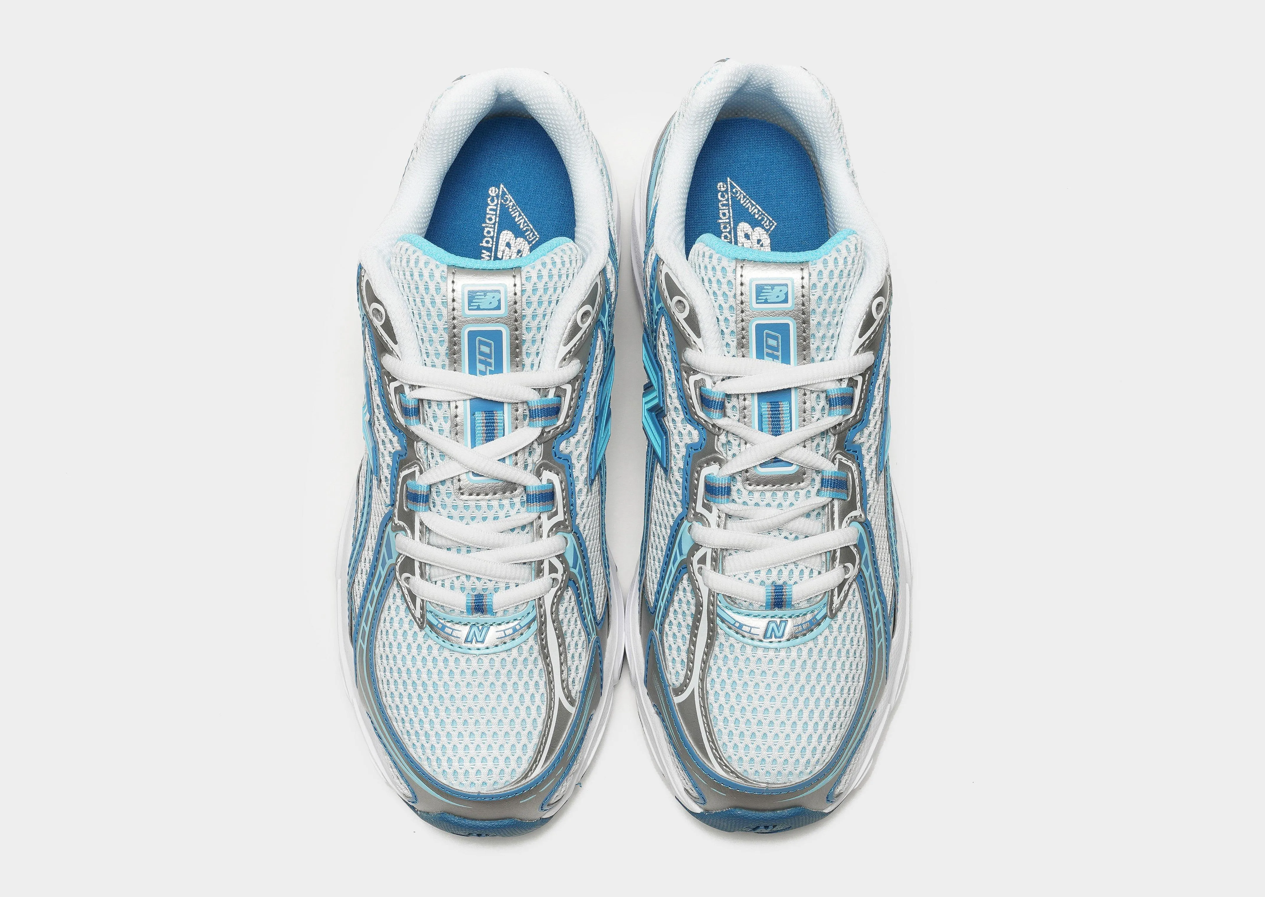 740 Women's blue shoes