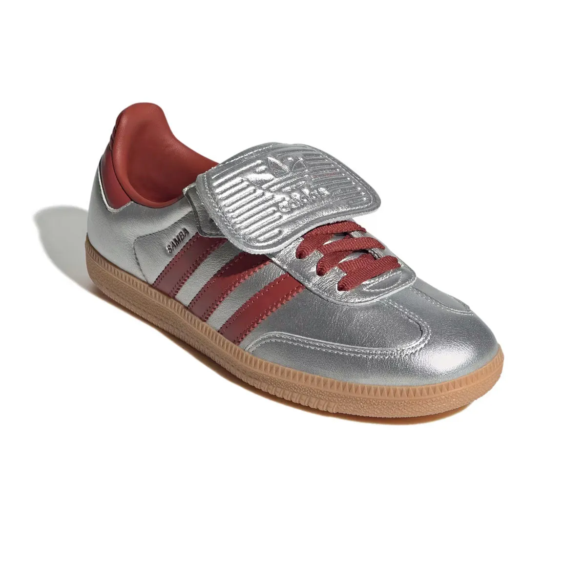 Wmns Samba Long Tongue 'Silver Metallic Preloved Ruby' city - specific benefits Boosted sole
