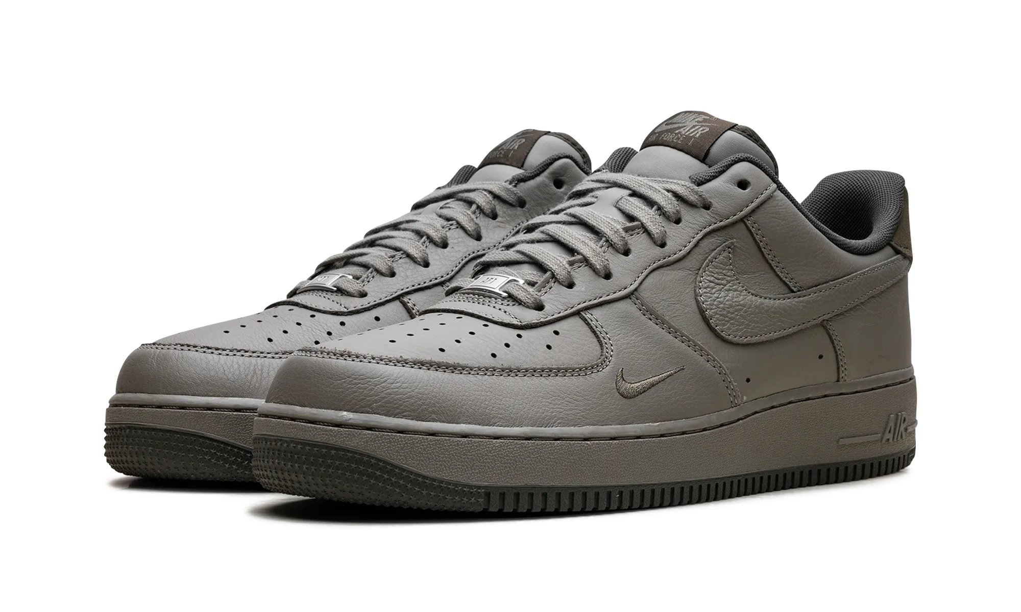 All-Purpose Use Air Force 1 Low '07 LV8 "Light Army Cargo Khaki"