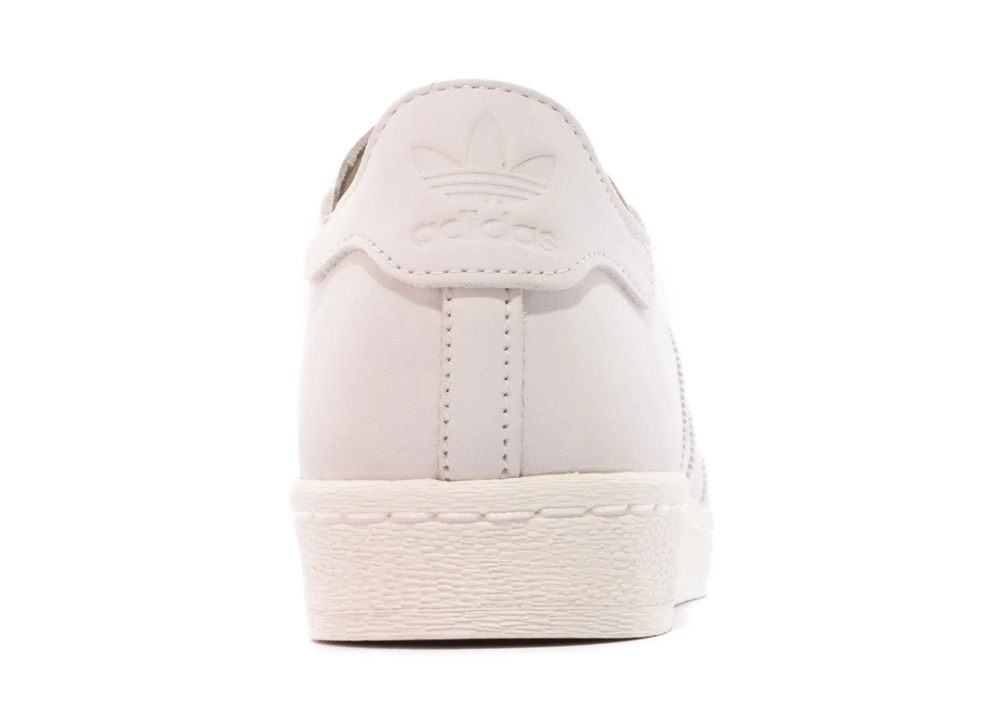 Smart Look Adidas Superstar 82