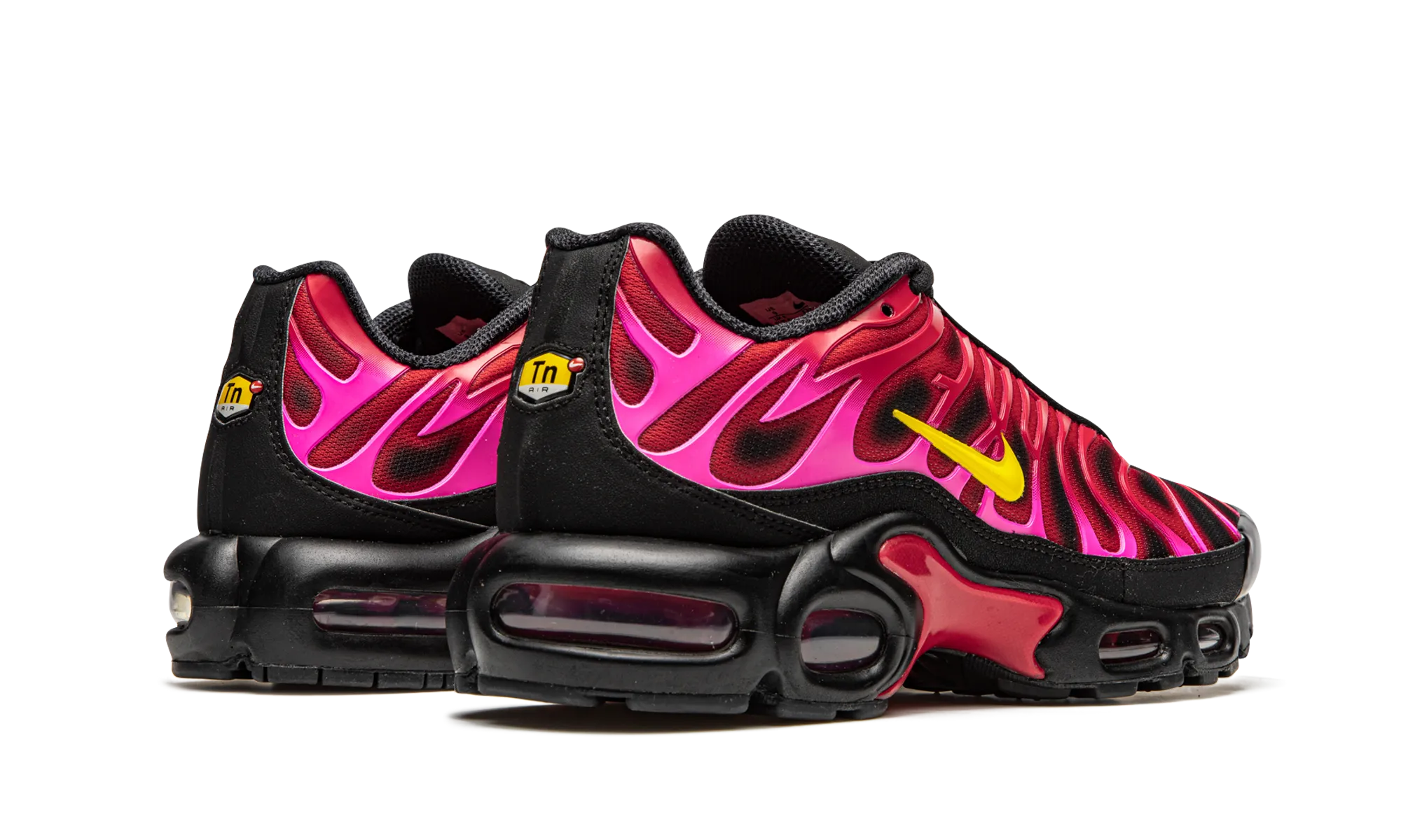 Air Max Plus TN "Supreme - Black / Red" day - visibility shoes