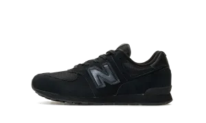 Synthetic 574 GS "Triple Black"