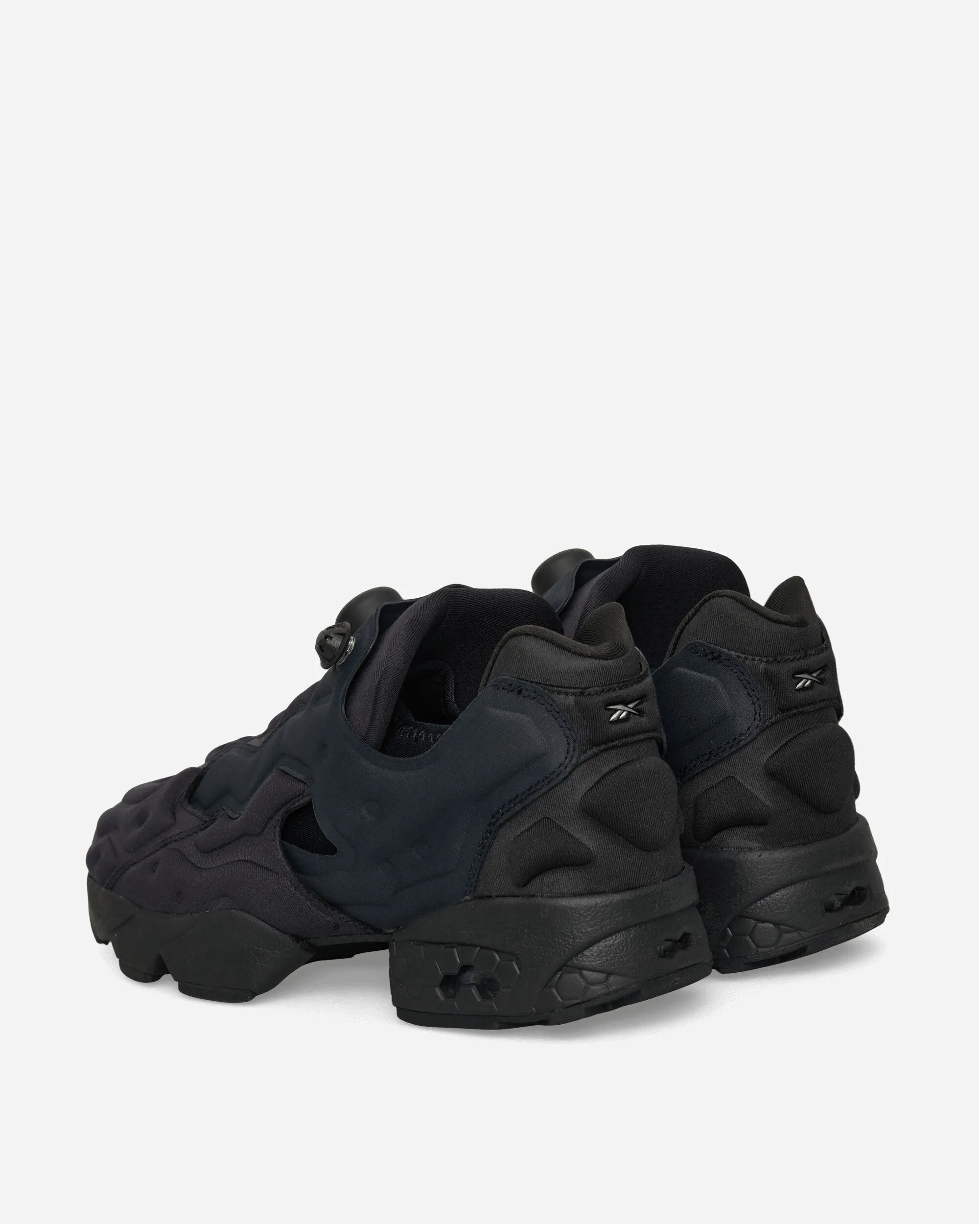 carbon fiber plate Instapump Fury Sneakers Black
