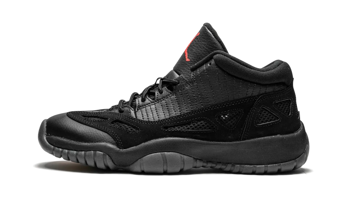 Sneaker Storage Air Jordan 11 Retro Low GS "Referee"