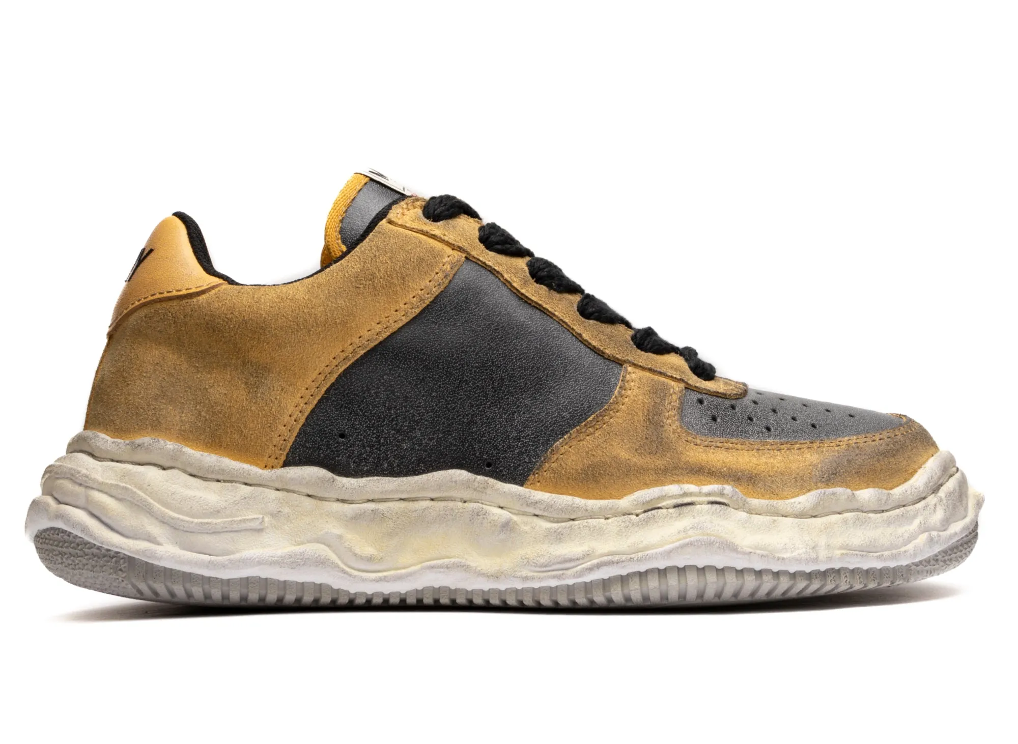 Maison Mihara Yasuhiro Wayne Low in Yellow/Black Airport Easy