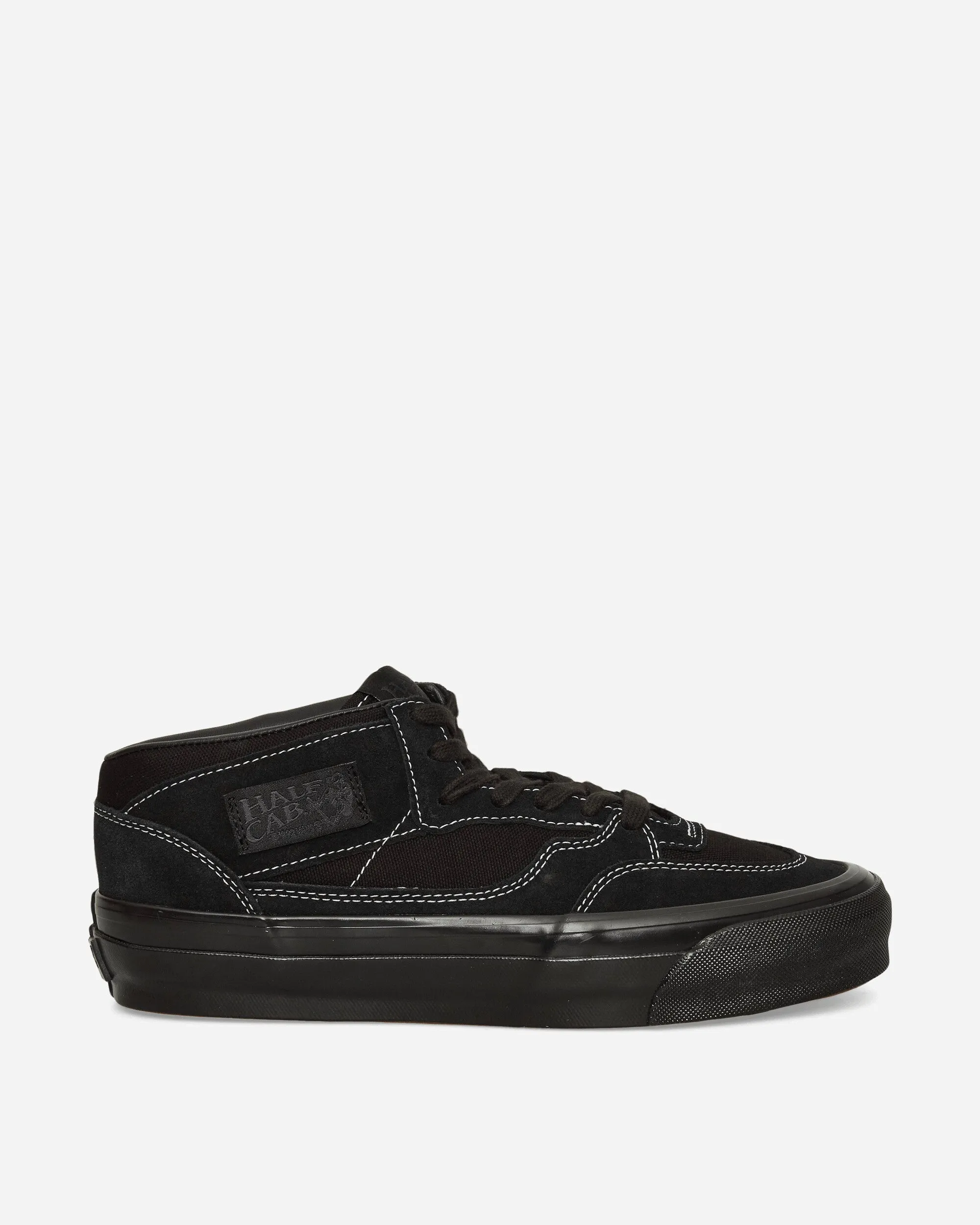 Padded Feel Half Cab Reissue 33 LX Sneakers Black