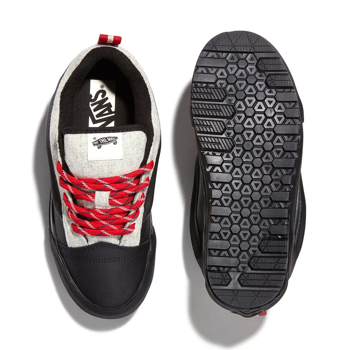 LX Knu Skool MTE-1 'Black' Volleyball martial artists' precision