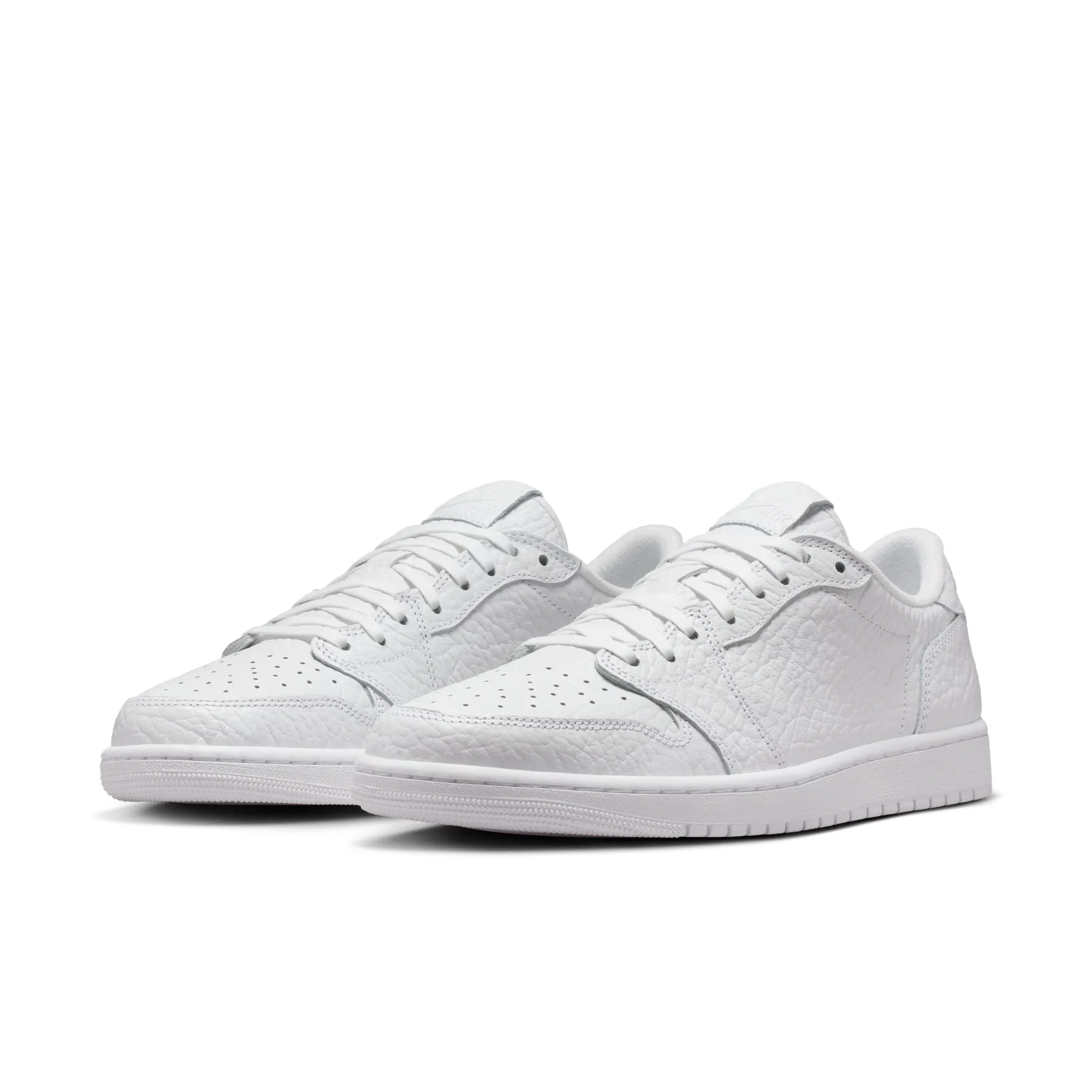 Style Base M Air Jordan 1 Retro Low 872782-100