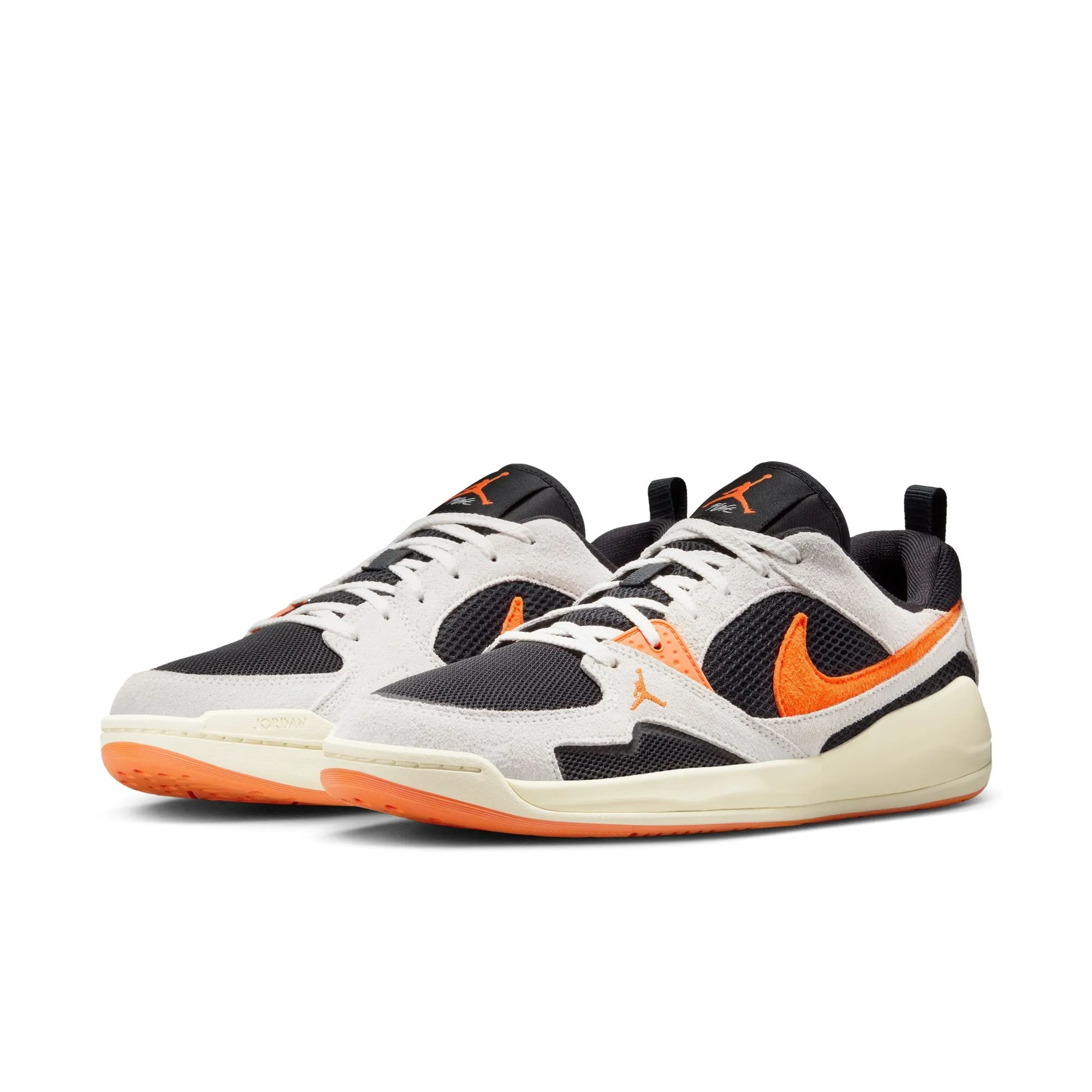 M Jordan CMFT Era HJ6777-018 Dream Walk