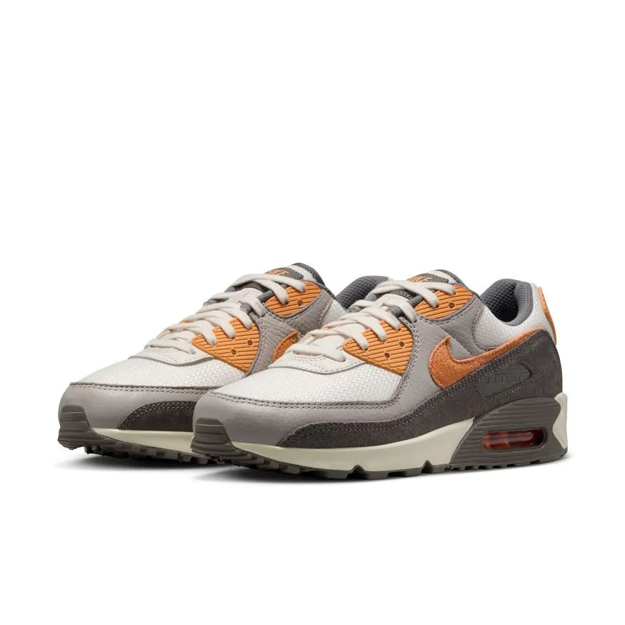 White Clean Wardrobe Base M Nike Air Max 90 Premium IB7467-029