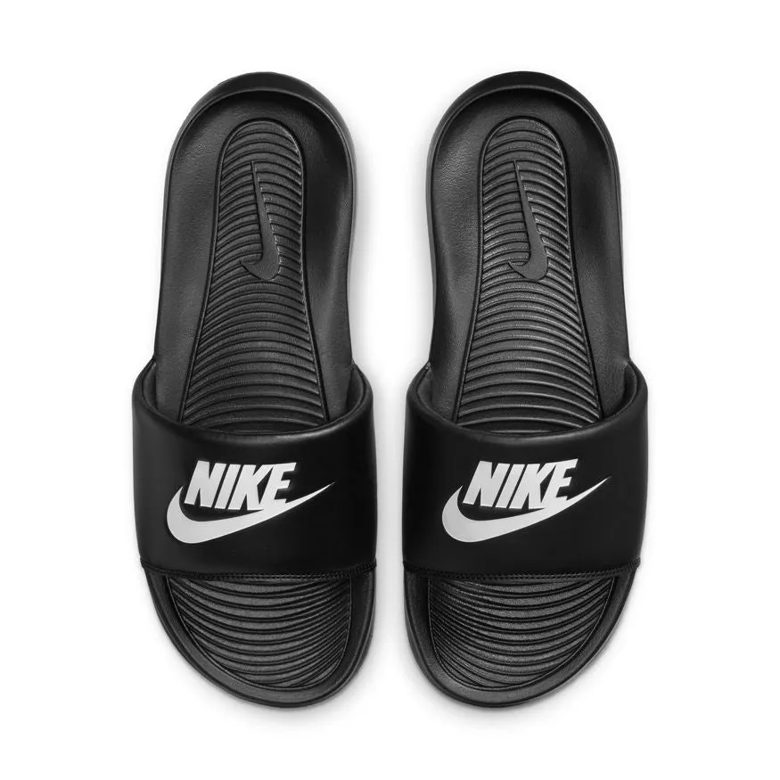 Adjustable Fit Heritage Line M Nike Victori One CN9675-002