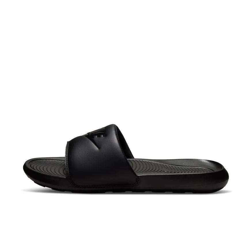Busy Path Comfort Upper M Nike Victori One CN9675-003