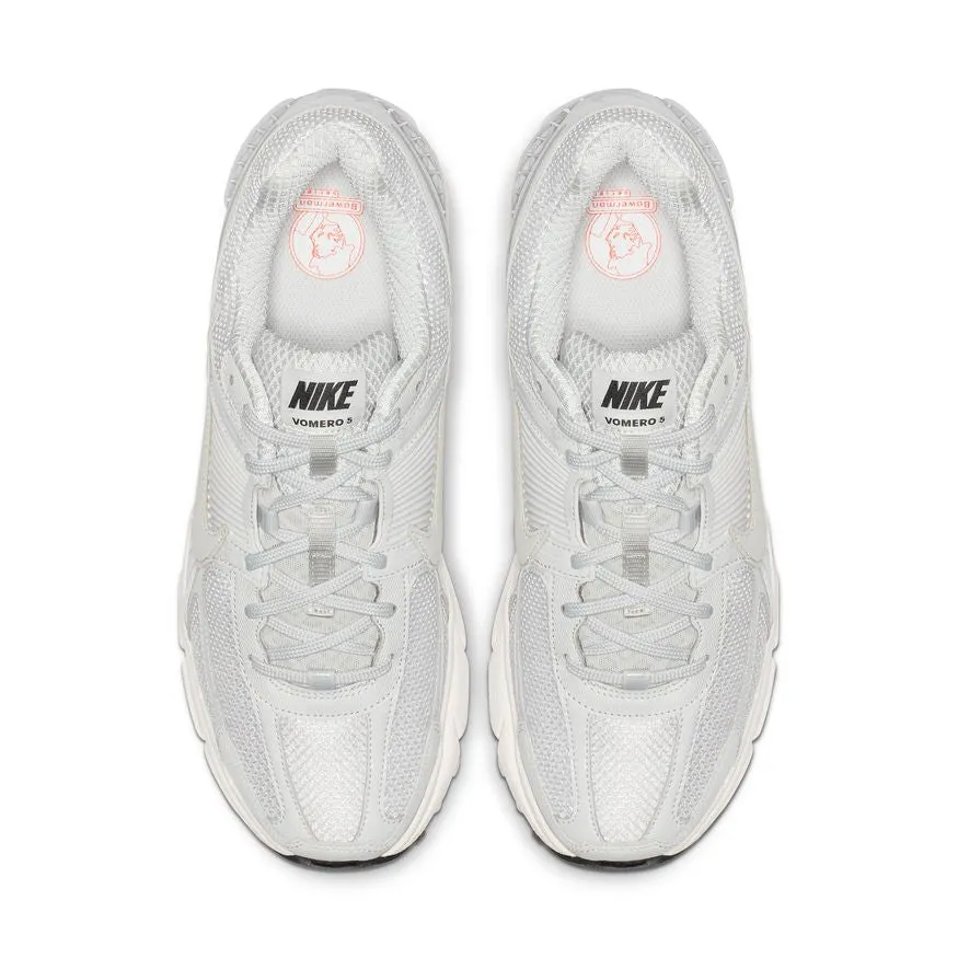 M Nike Zoom Vomero 5 BV1358-001 Stretch Fabric Weekend Trip Step Free