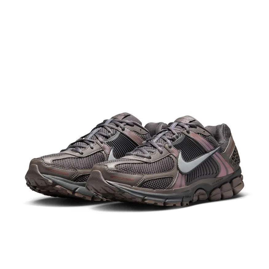Concert Mood Planet Mood M Nike Zoom Vomero 5 HF5493-201
