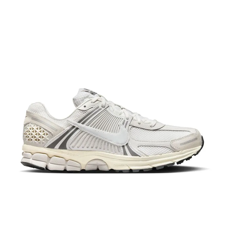 M Nike Zoom Vomero 5 SE HF0731-007 Vintage Love
