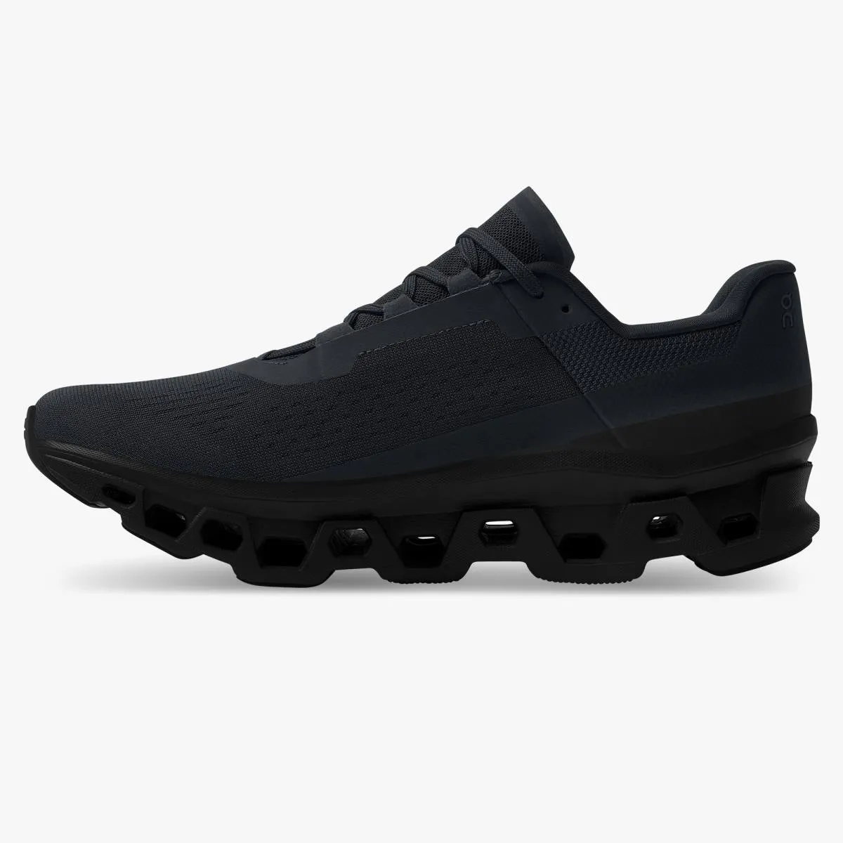 mesh construction M On Cloudmonster 61.99025