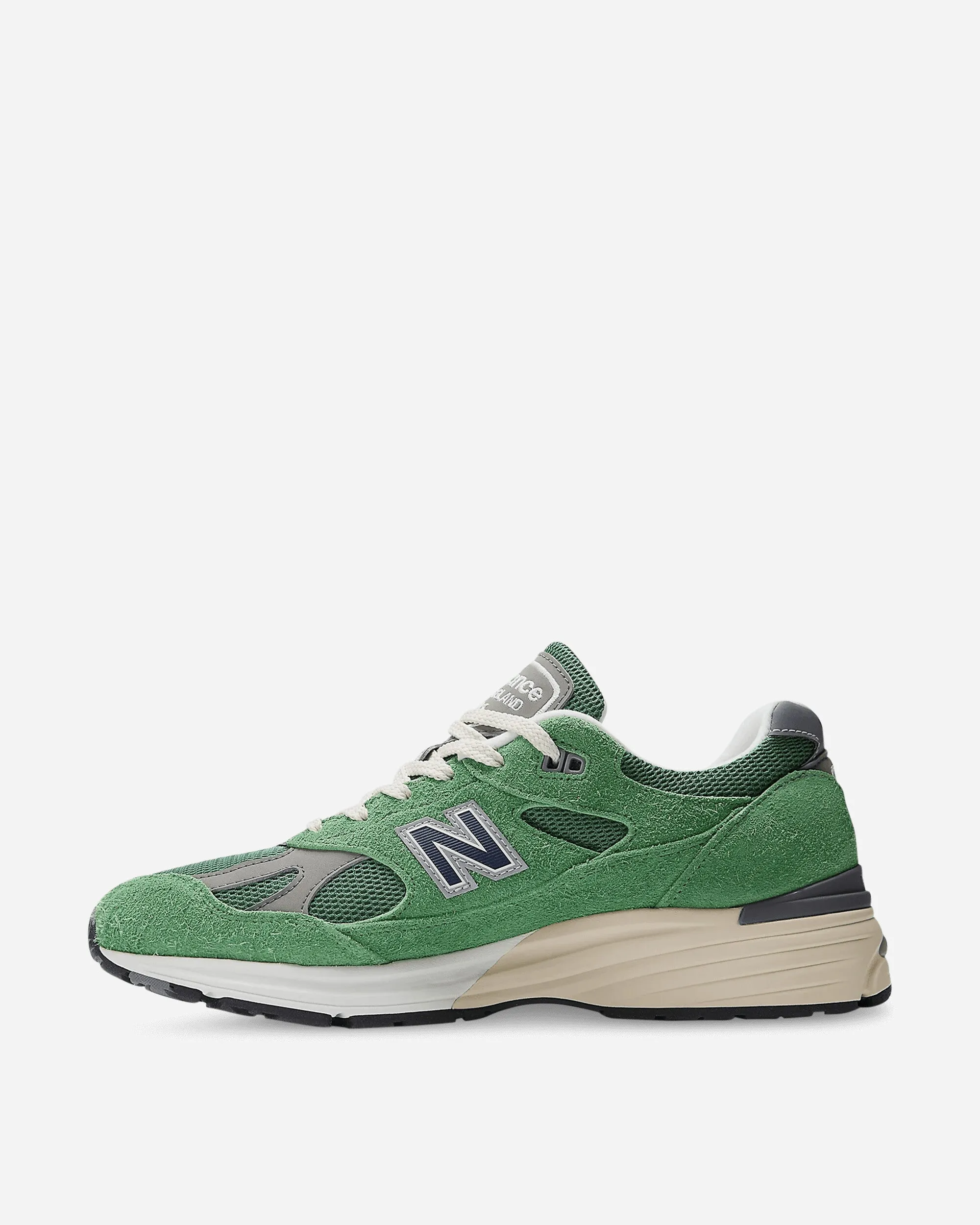 Classic Fit Everyday Choice Made in UK 991v2 Grounded Pastels Sneakers Mineral Green