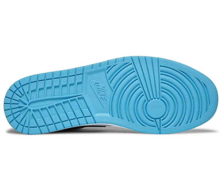 Sleek lines Men's Nike Air Jordan 1 Low (UNC)
