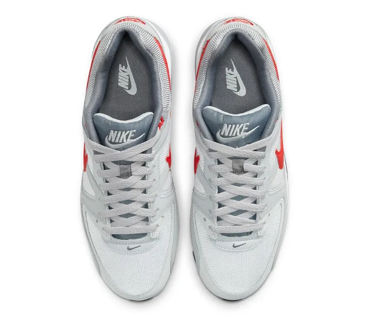 Energy Returning Heel Weekend Look Men's Nike Air Max Command (White/Uni Red)