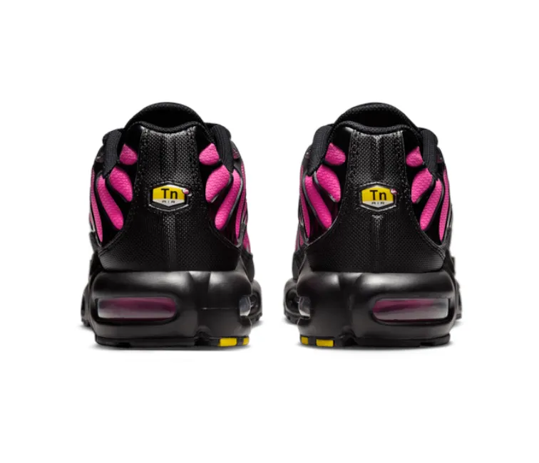 Dynamic Flex Zones Outdoor Walks Men's Nike Air Max Plus TN (Black/Hyper Pink)