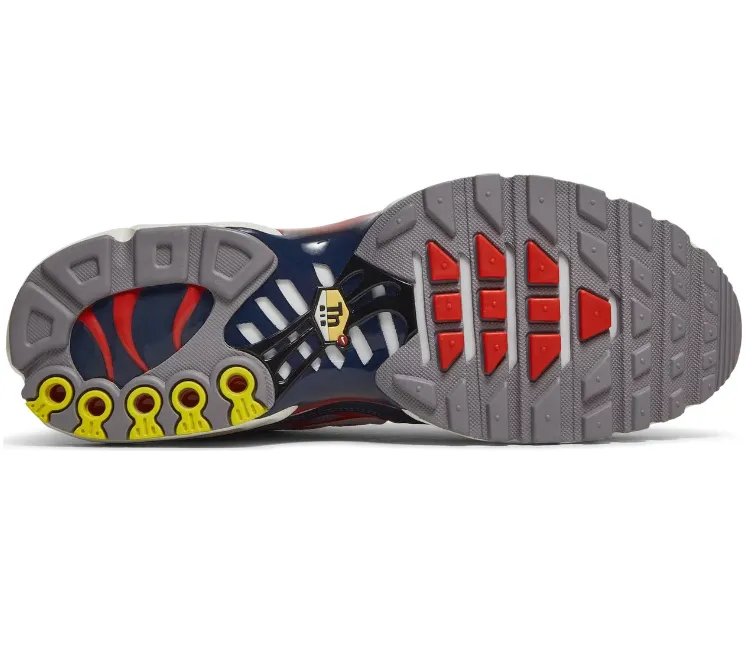 Men's Nike Air Max Plus TN (USA Grey) Sleek Profile