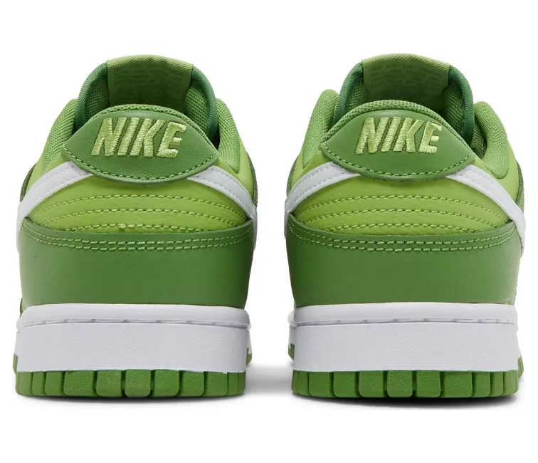 Mens Nike Dunk Low (Chlorophyll) Steady walk City Wear
