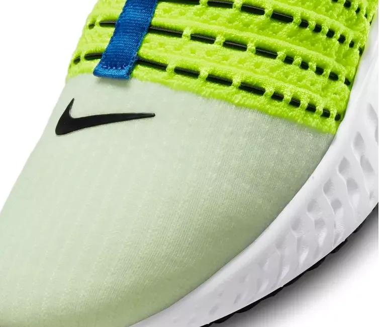 Men's Nike React Phantom FK 2 (Volt/Game Royal) Fitness Footwear