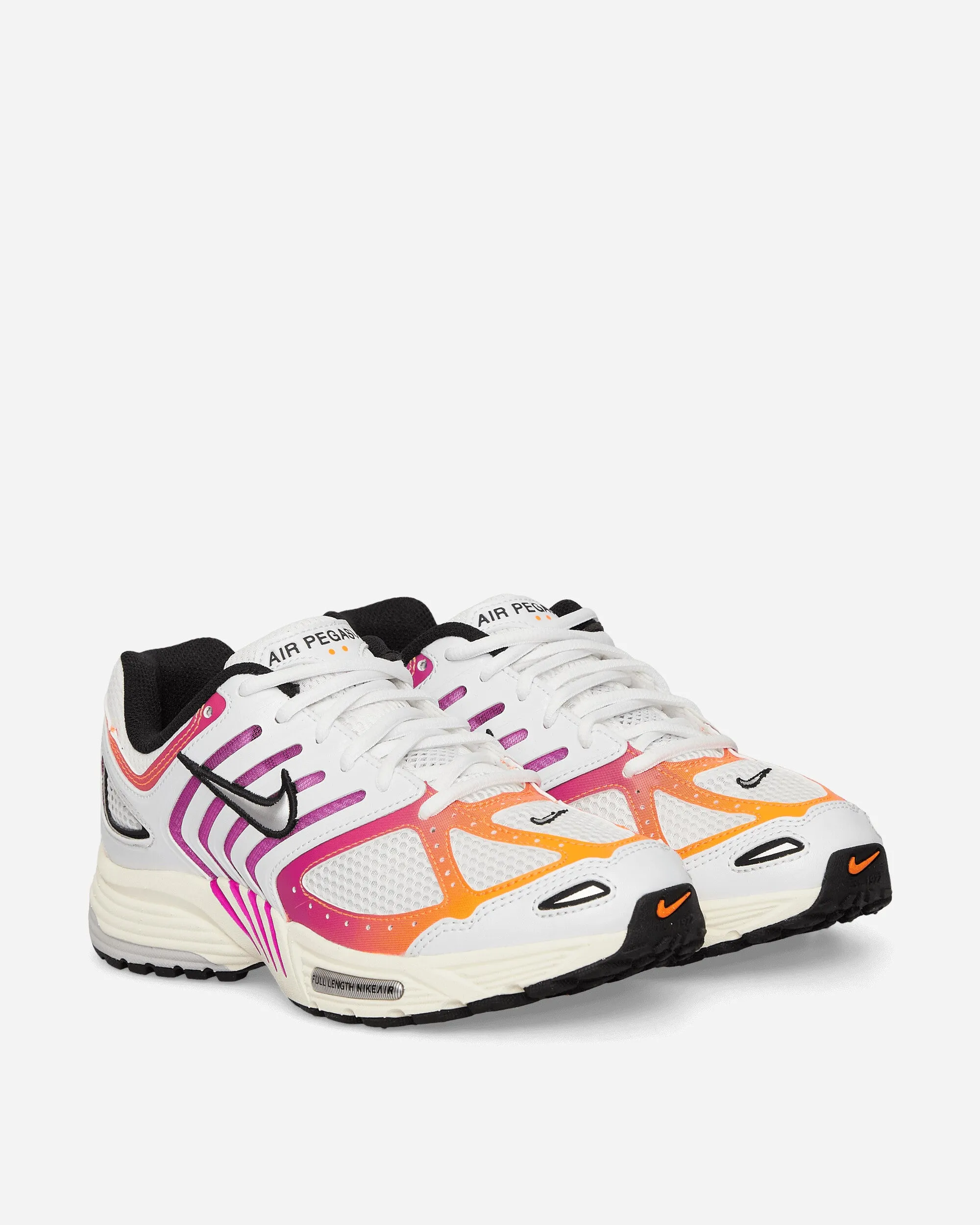 Air Pegasus 2005 Sneakers White / Black Fresh Pair Sporty Edge