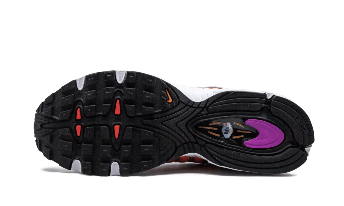 individual sports shoes running in a roundabout area shoes Air Max Tailwind IV "Suns"