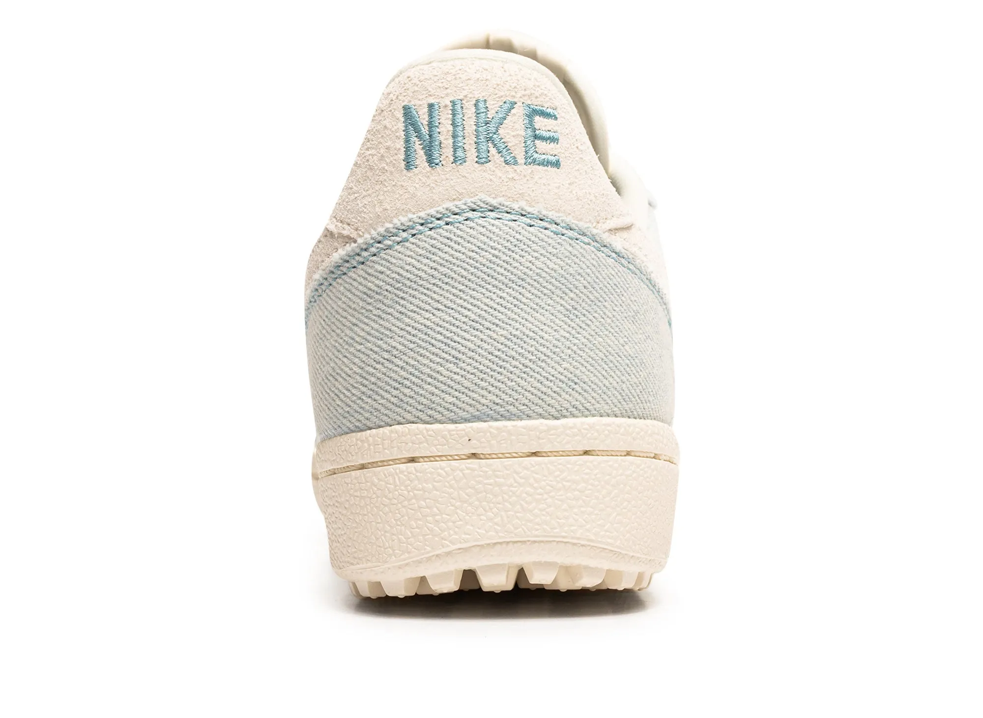 Lightweight durability Women's Nike Field General