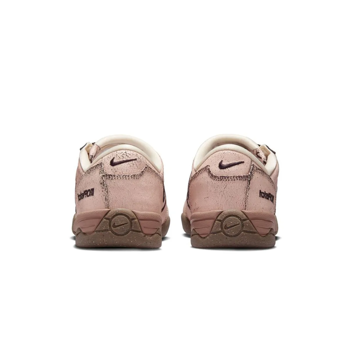 slip-resistant closed-toe Total 90 III Premium 'Pearl White'