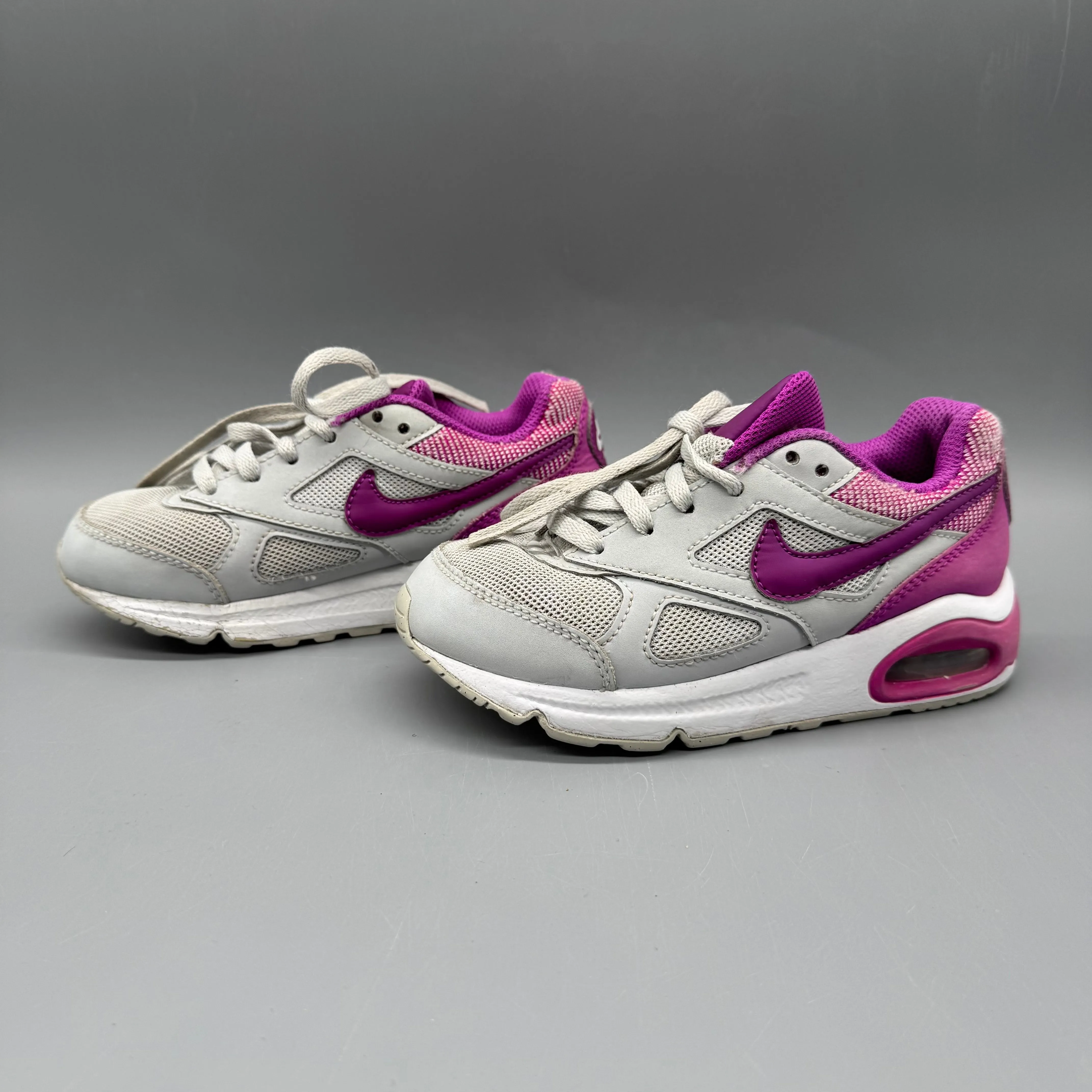 least Signature grip Nike / Air Max / Running Shoes / US11