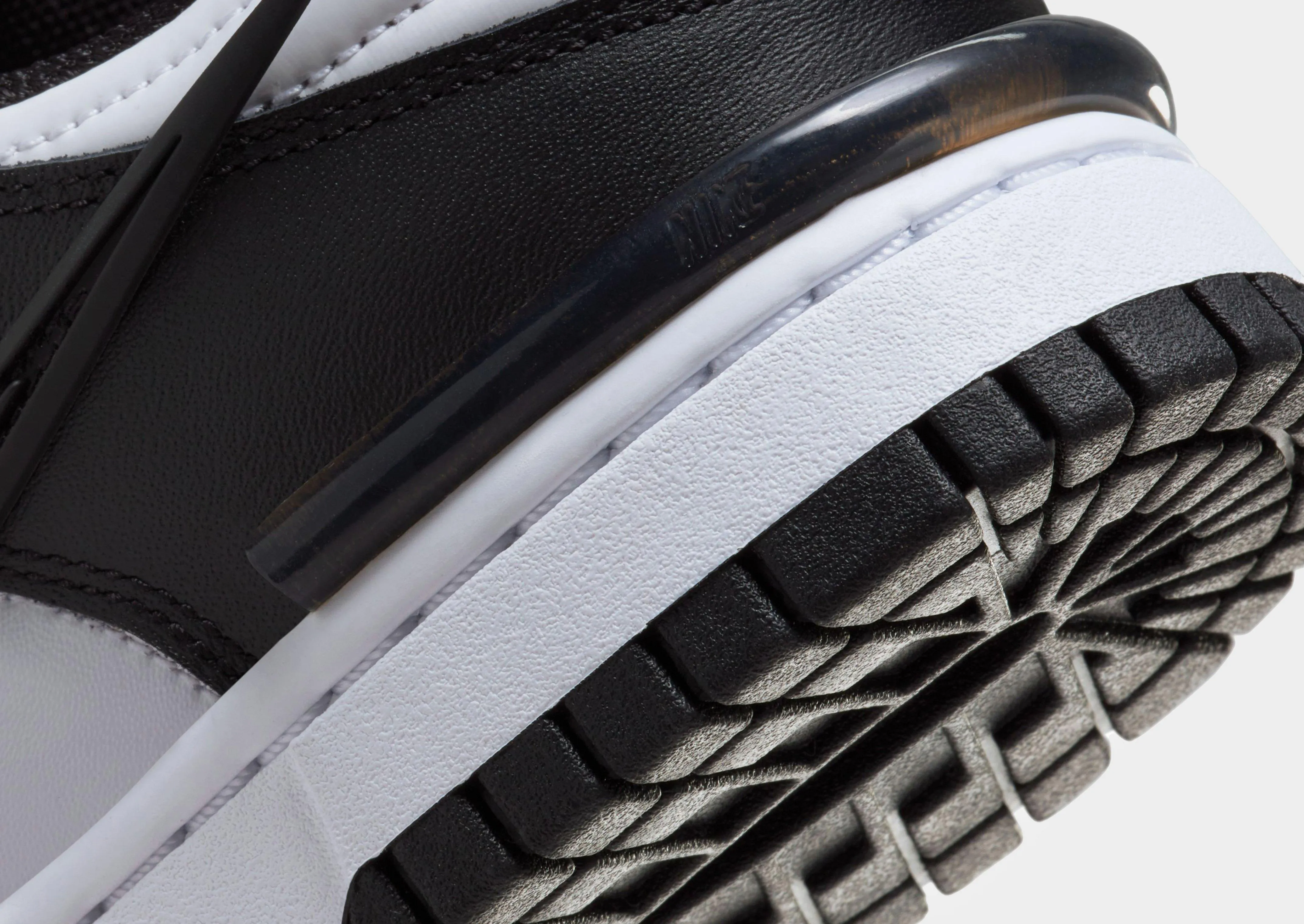 Dunk Low Twist Women's Modern Classic