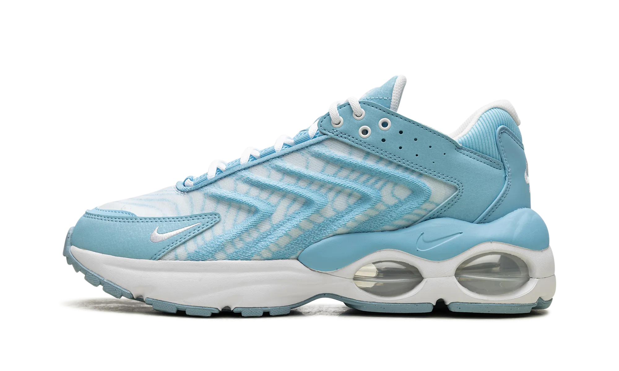 Air Max TW Next Nature "Ocean Bliss" running in multi - lane tracks shoes