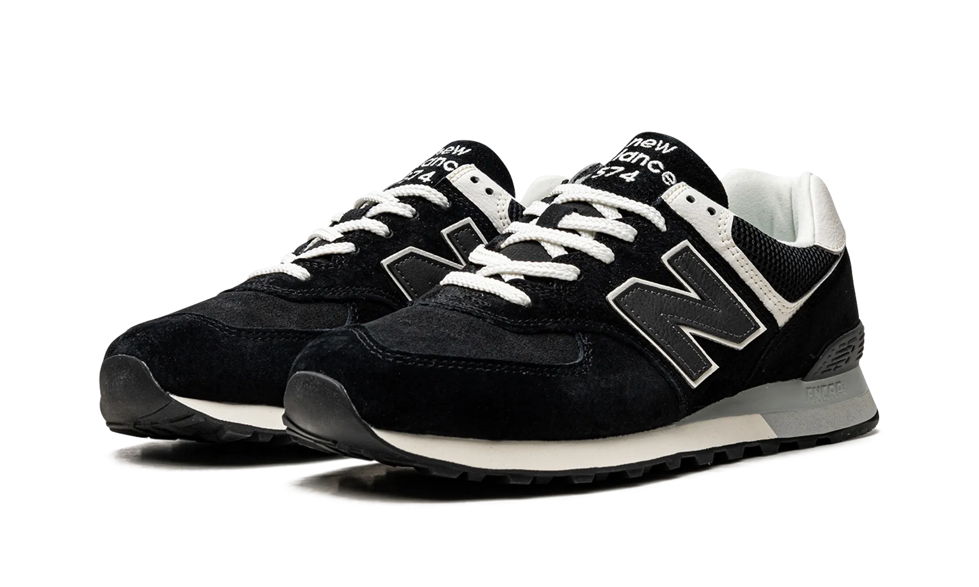 tennis - court running shoes 574 "Classic"