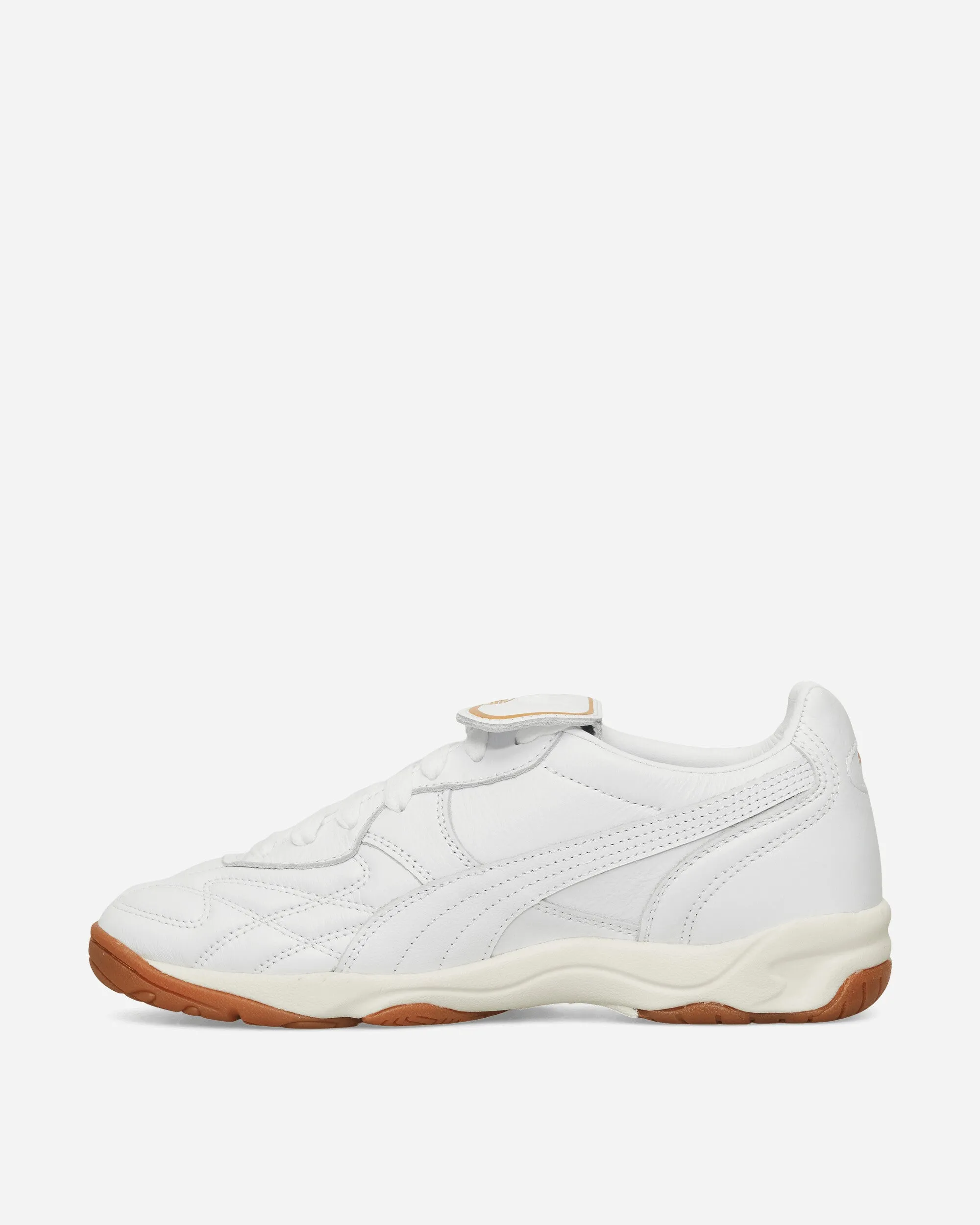 King Indoor Sneakers White / Frosted Ivory Stability Control Frame Odor Resistant Material