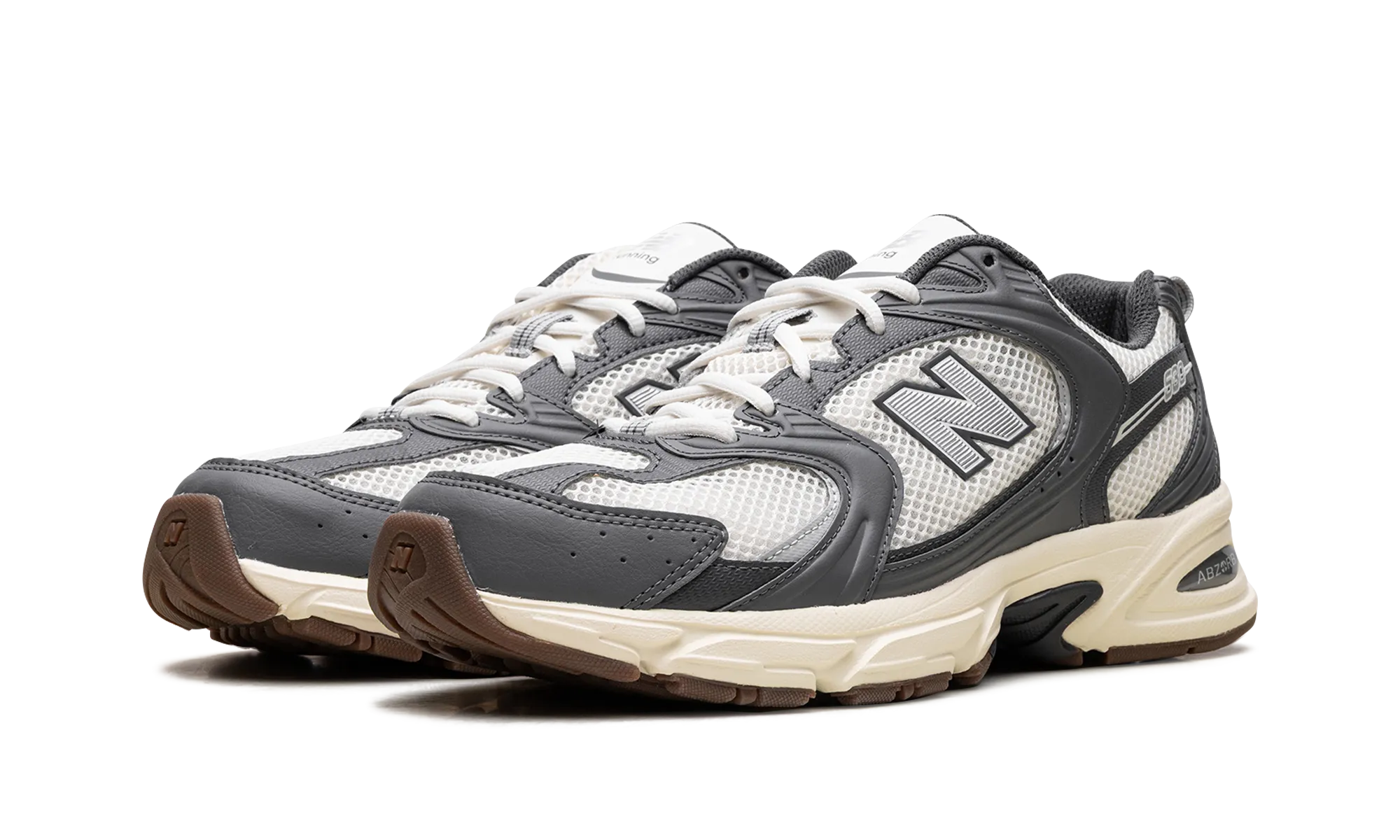 running in snowy weather performance - enhancing shoes 530 "Castlerock Angora Magnet"