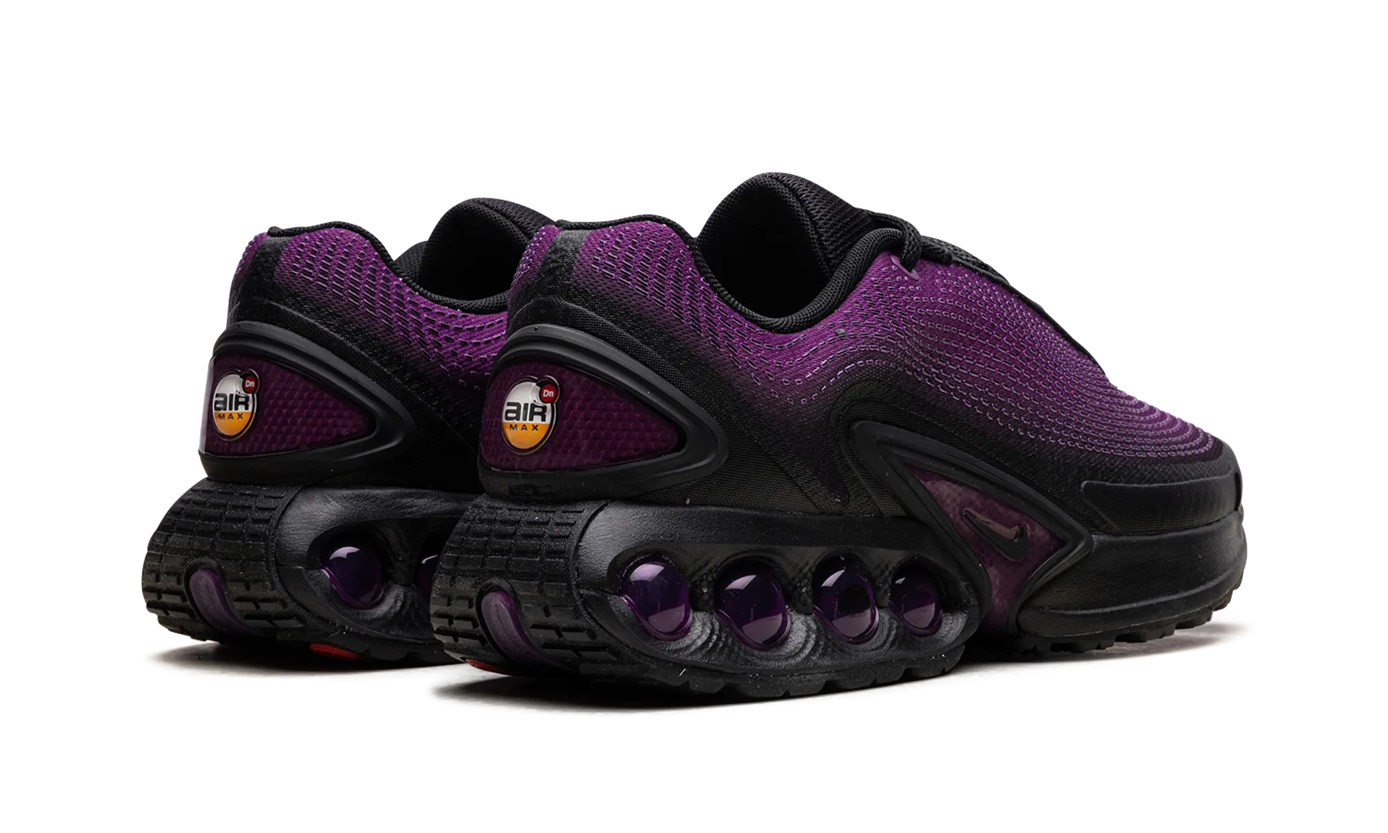 Air Max Dn SE "Bold Berry" odor - resistant