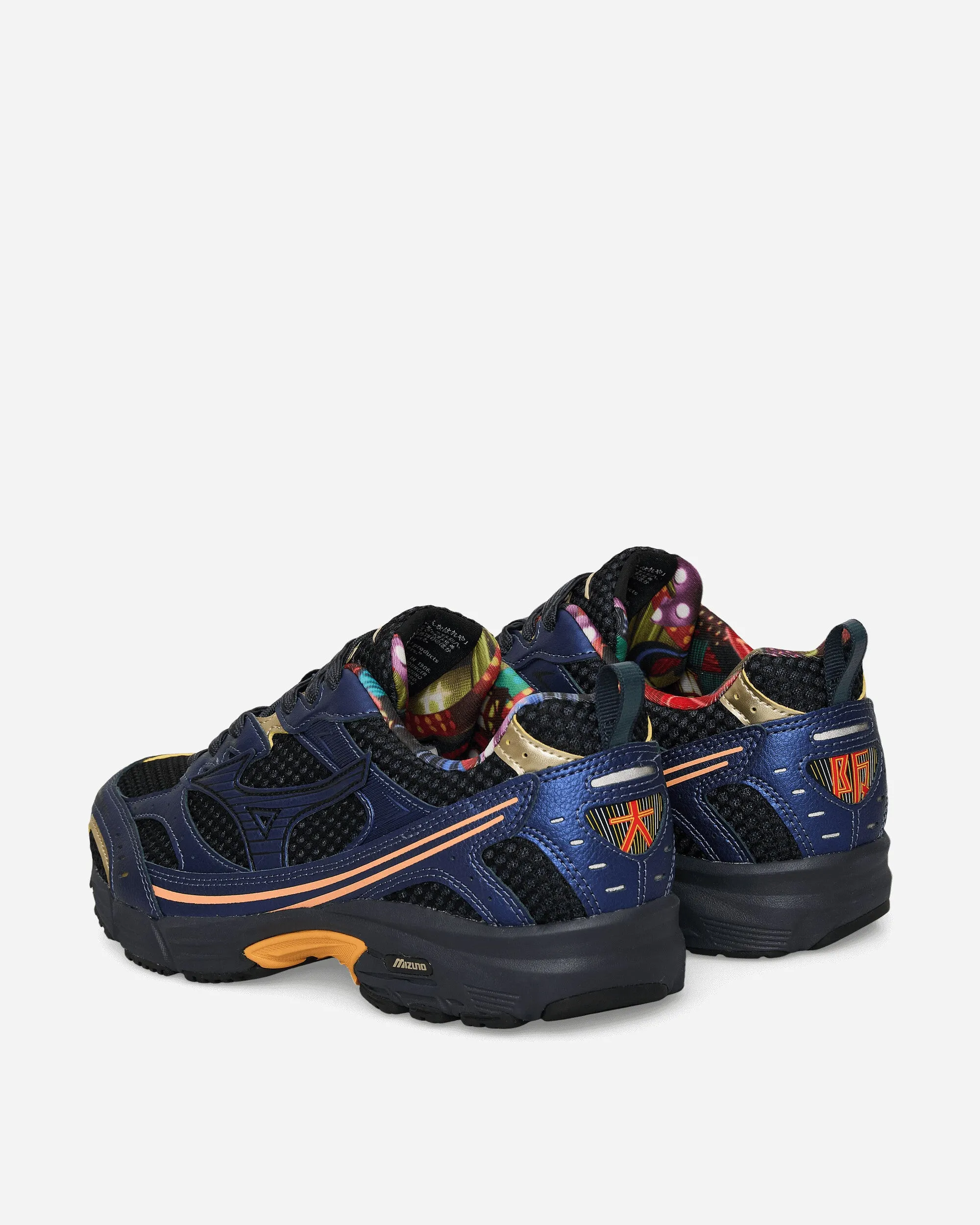 MXR Osaka Pack Sneakers Black / Black / Cadmium Orange Moisture Management Layer Fashion Layer