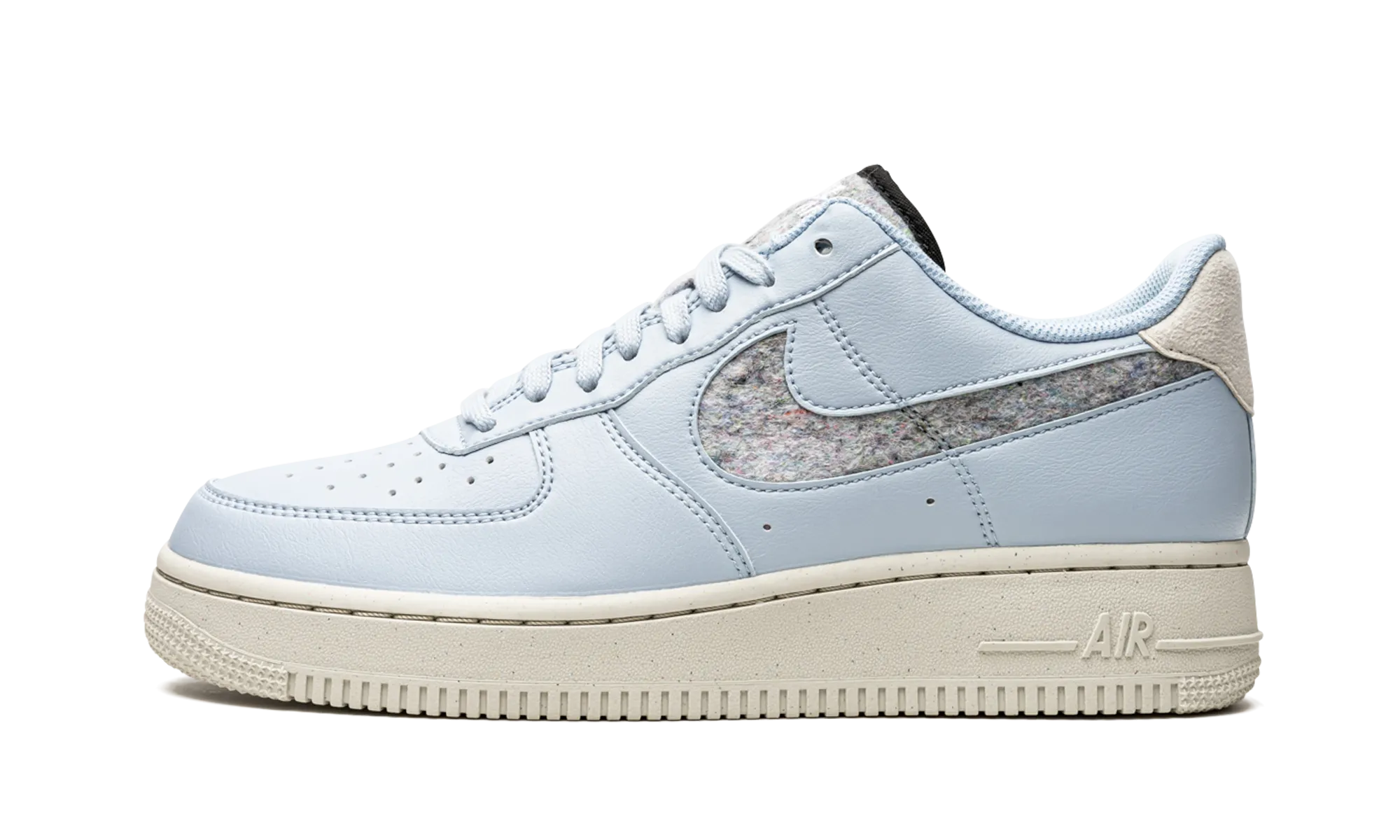 Cushioned Frame AIR FORCE 1 LO 07 SE () WMNS "Light Armory Blue"