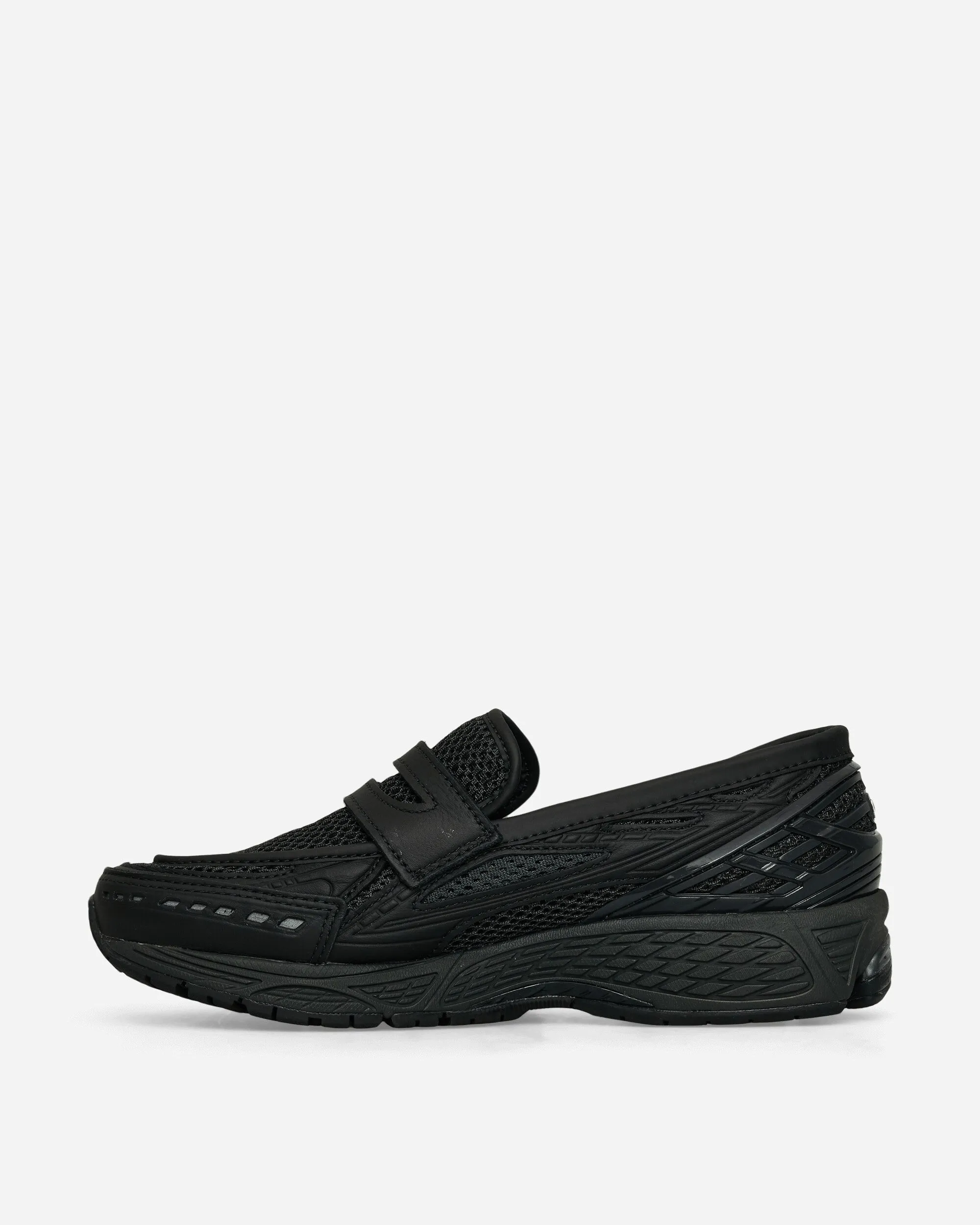 1906L Sneakers Black / Phantom Modern Form Lightweight Knit Fabric