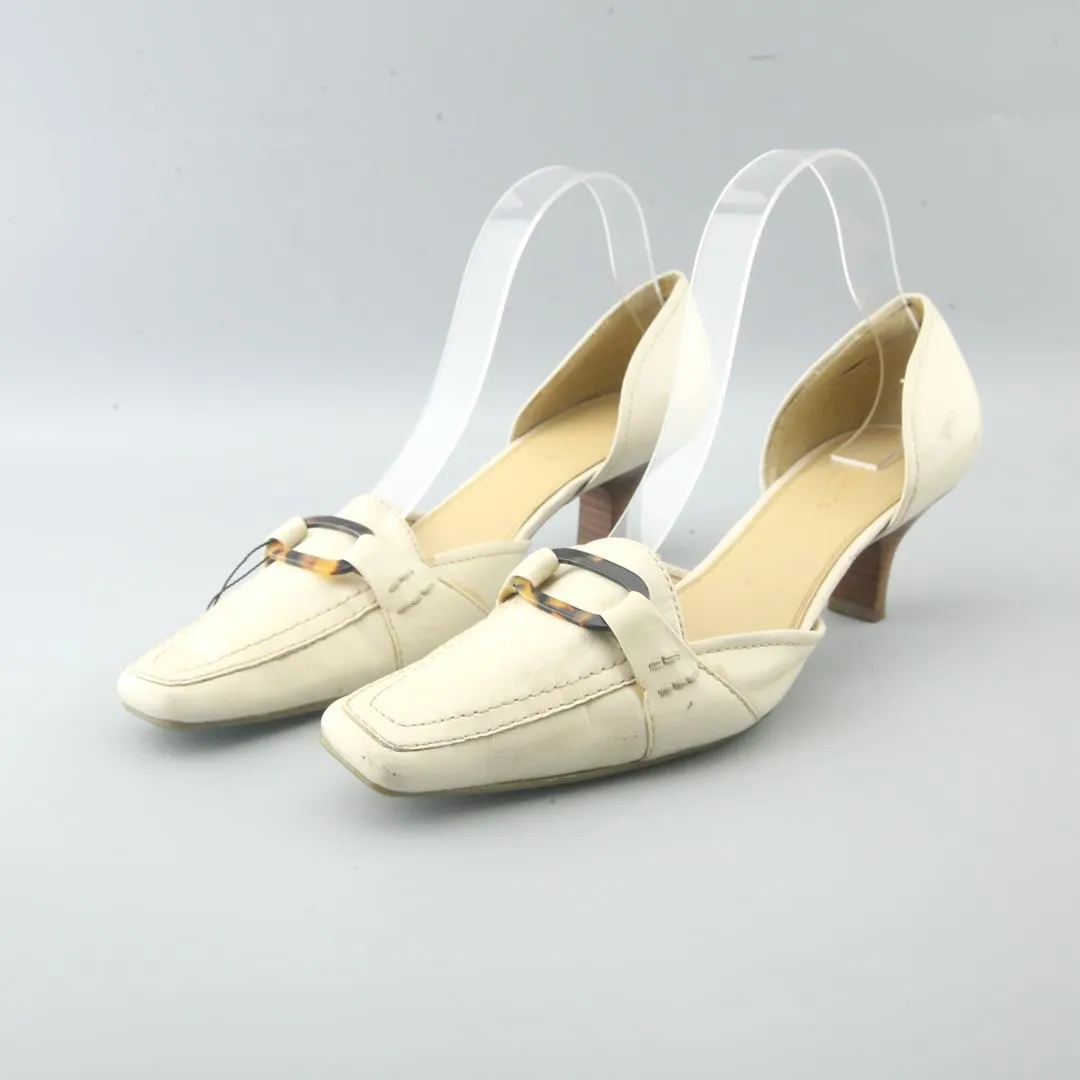 Flattering Walk LIZ CLAIBORNE LUCIA