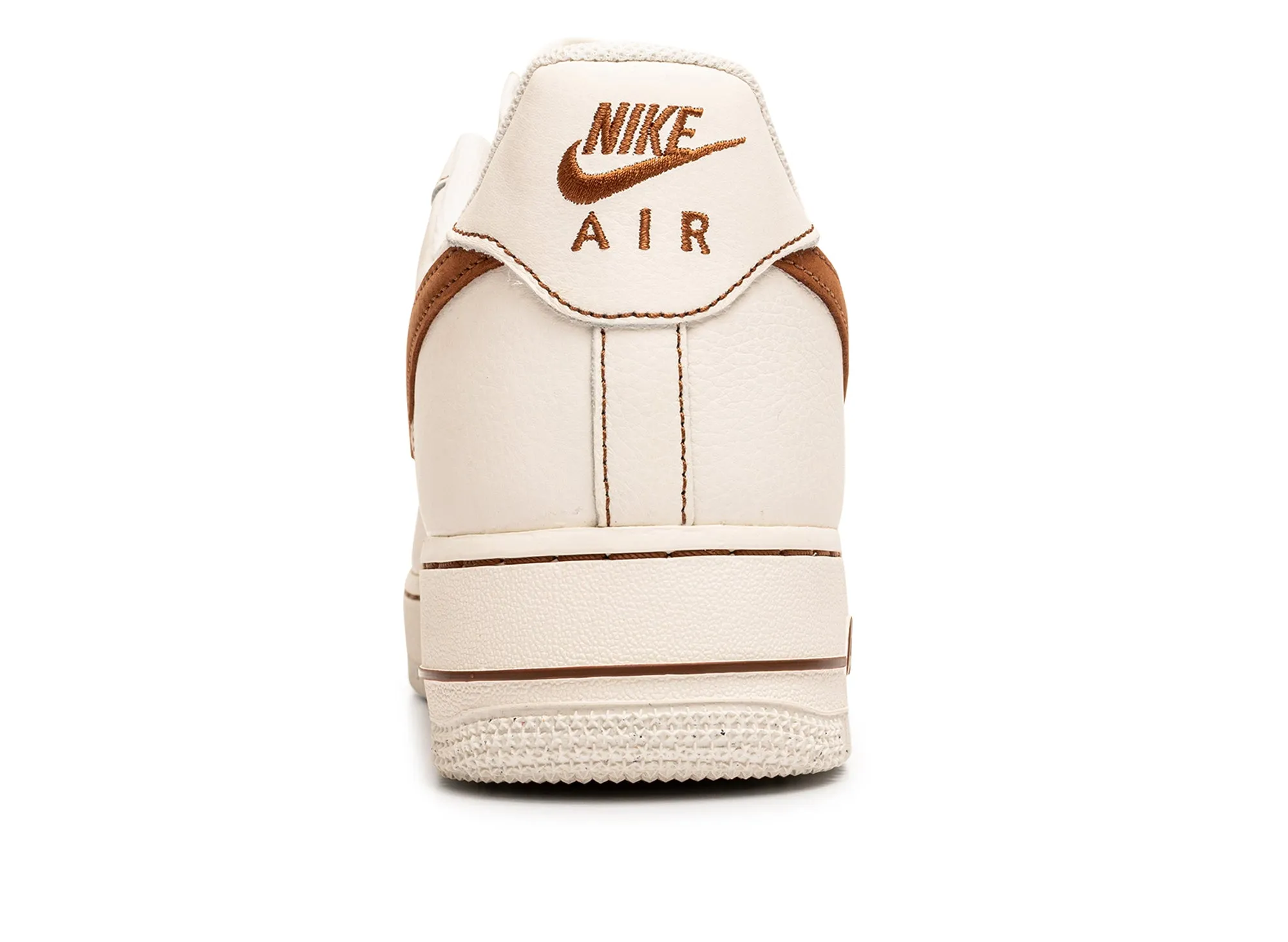 Breathable Beach Walk Nike Air Force 1 '07 LV8