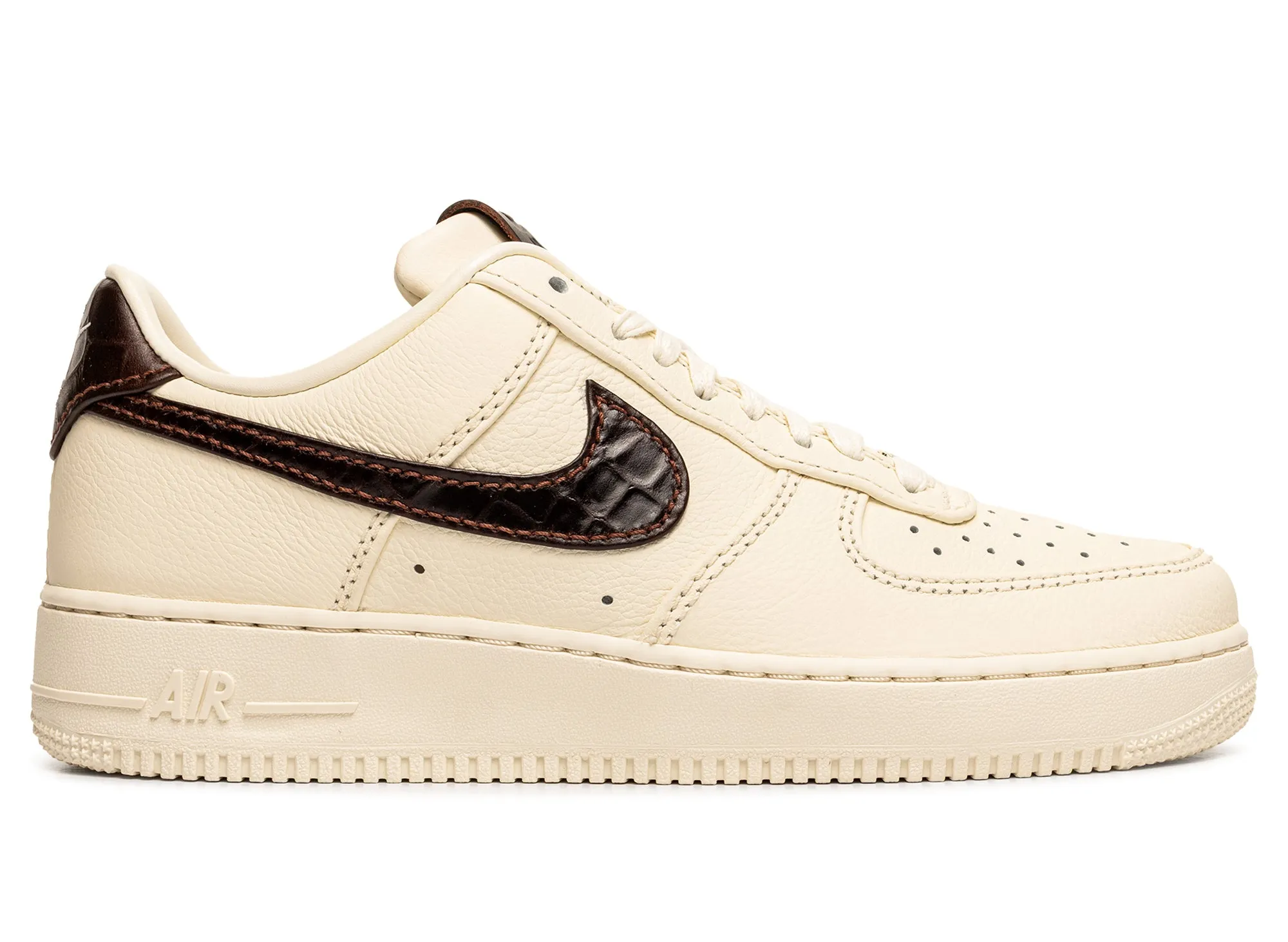 Nike Air Force 1 '07 xld Trail Ease Travel Must