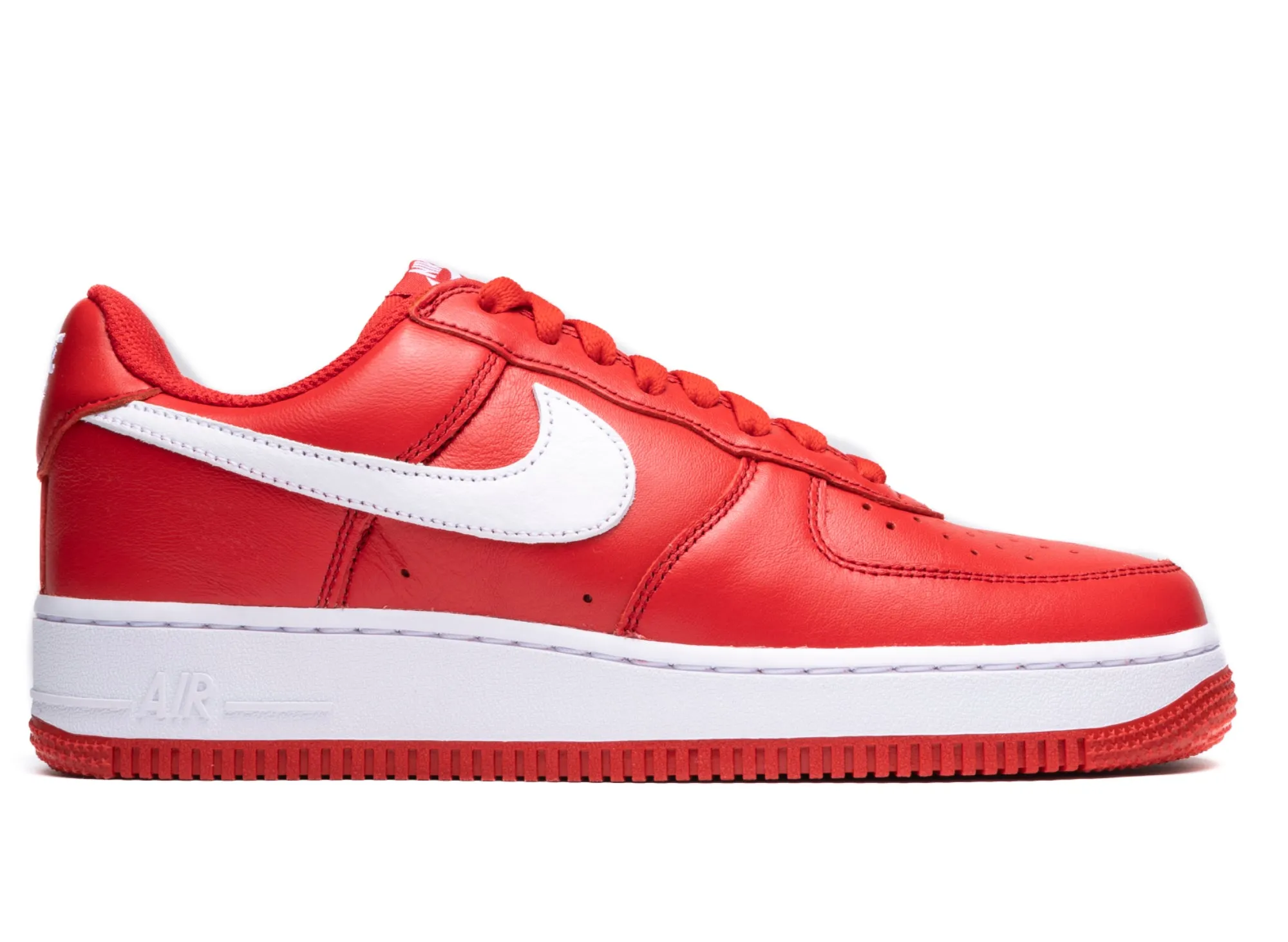 Low Profile Weekend Trip Eco Friendly Minimalist Fans Nike Air Force 1 Low Retro QS