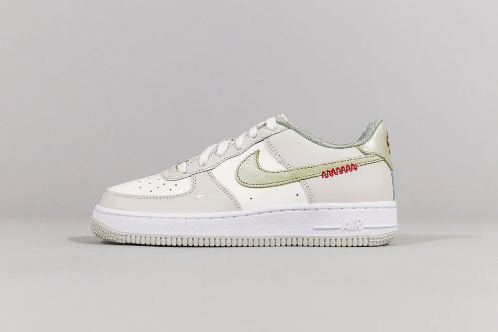 Thermoplastic Uppers Nike Air Force 1 LV8 'Year of the Snake' (GS)