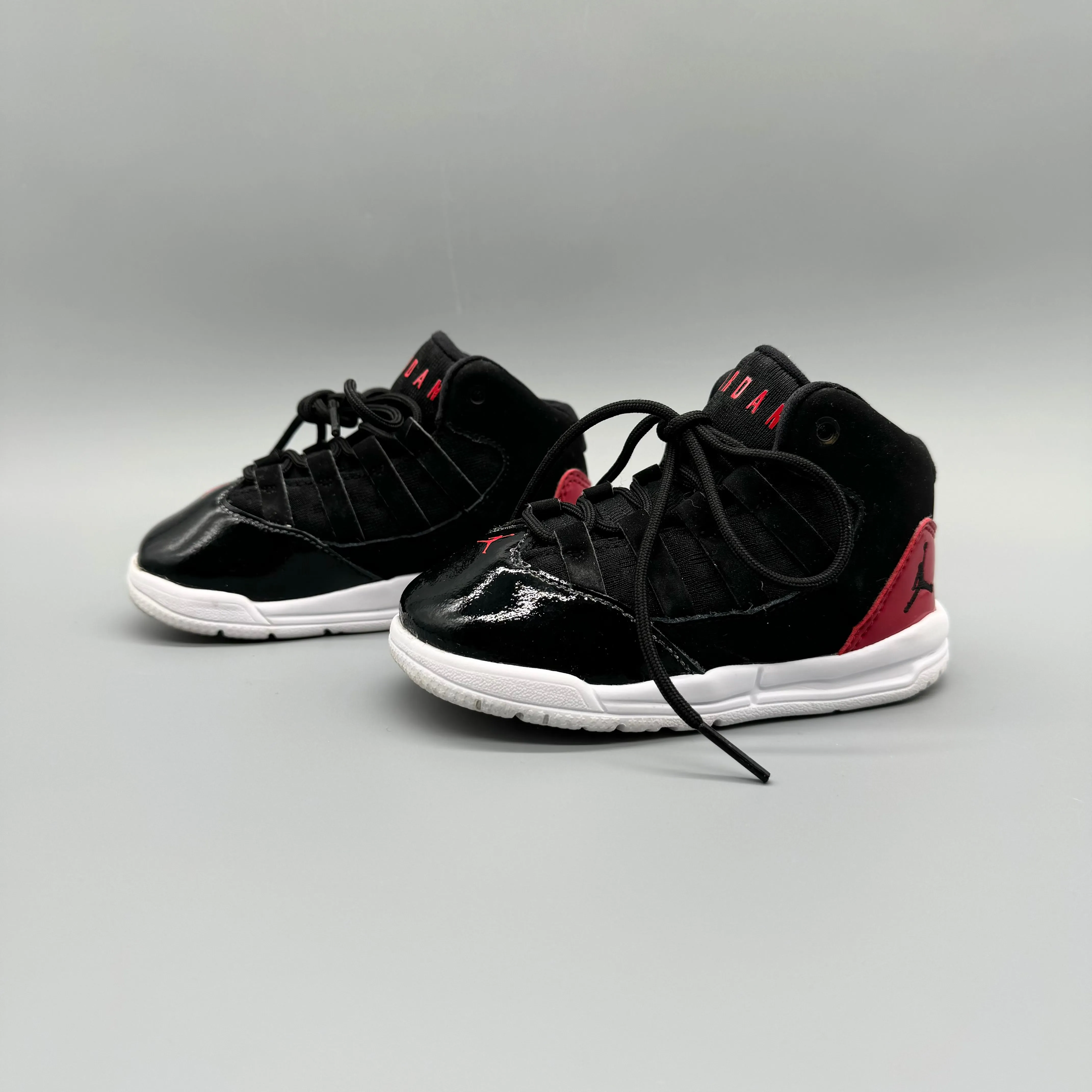 profitable Correct Nike Air Jordan / Runner / US7