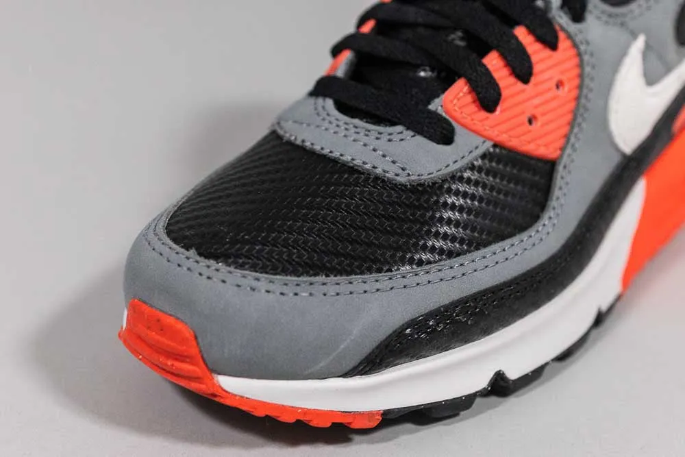 Nike Air Max 90 Premium 'Cool Grey and Black' Flexibility Improvement