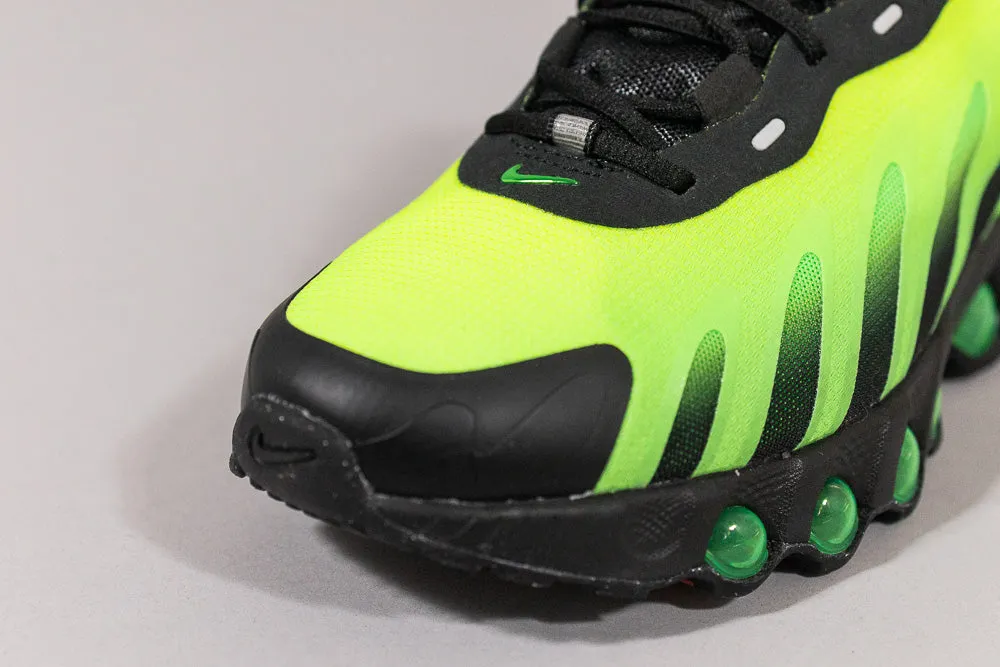 Nike Air Max Dn8 'Black and Green Strike' rainy - day shoes sunglasses